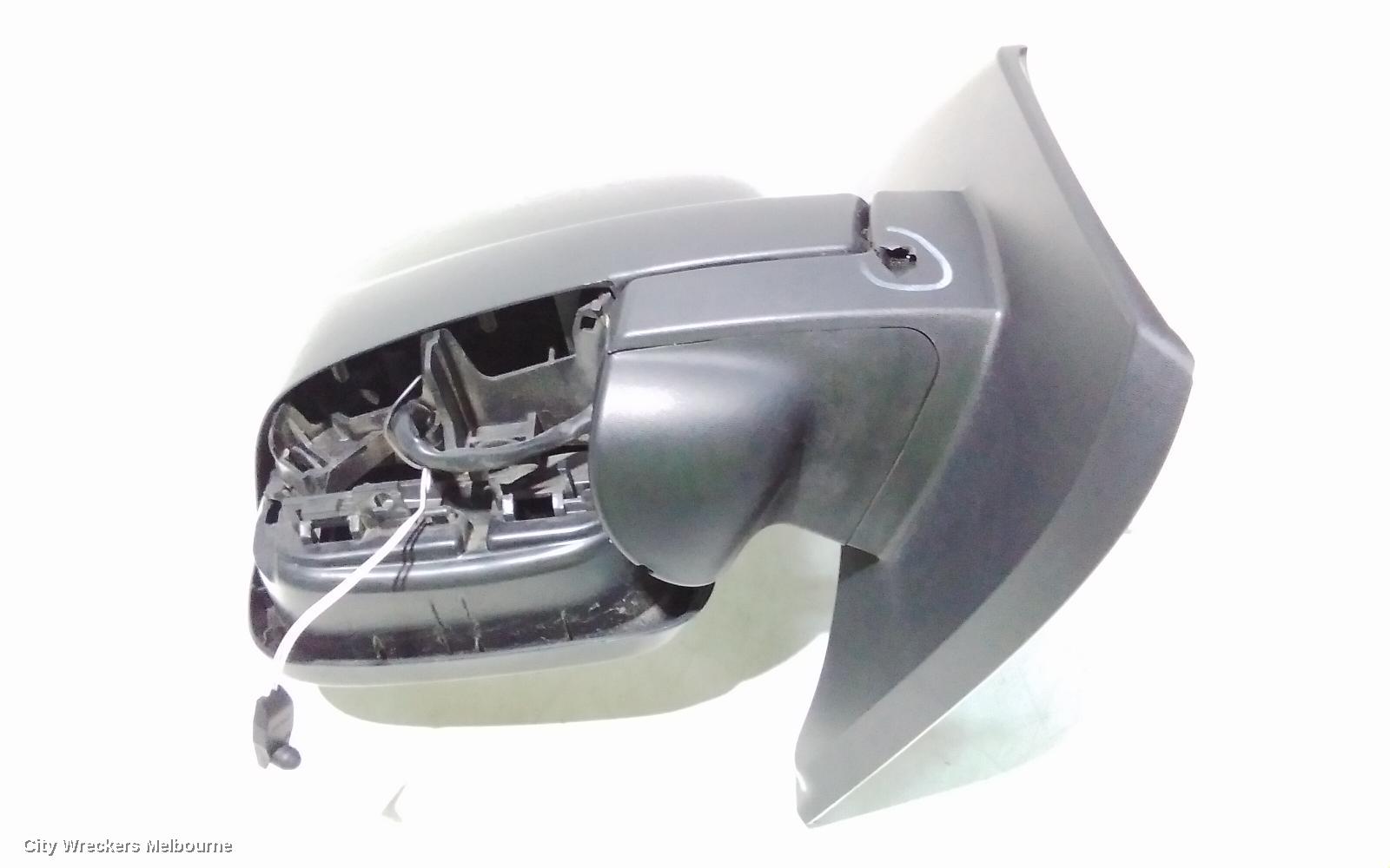 MITSUBISHI EXPRESS RIGHT DOOR MIRROR, SN, BLACK TYPE, 03/2020 ONWARDS - Image 3