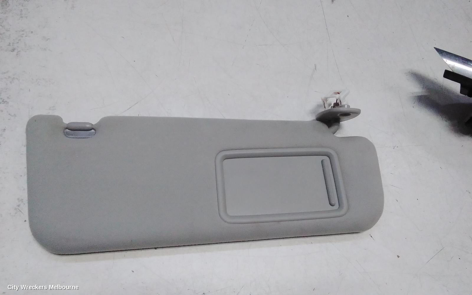 TOYOTA PRIUS SUNVISOR, ZVW40R, PRIUS V, RH SIDE, 05/2012 - 03/2021 - Image 3