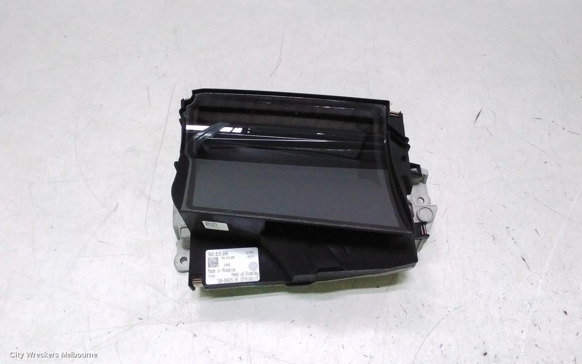 VOLKSWAGEN GOLF INSTRUMENT CLUSTER, HEAD UP DISPLAY, GEN 8, 09/2020 ONWARDS - Image 1