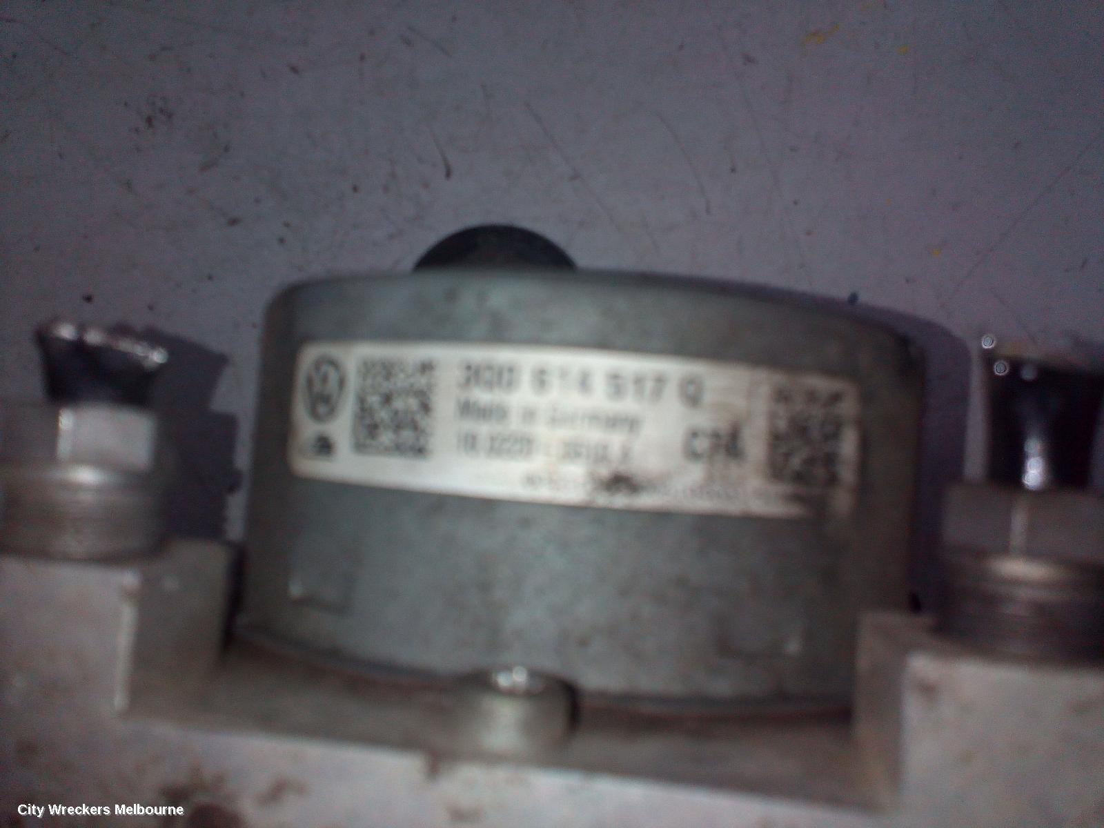 VOLKSWAGEN GOLF ABS PUMP/MODULATOR, GEN 7, ON MOTOR P/N 3Q0614517Q, 03/2013 ONWARDS - Image 1