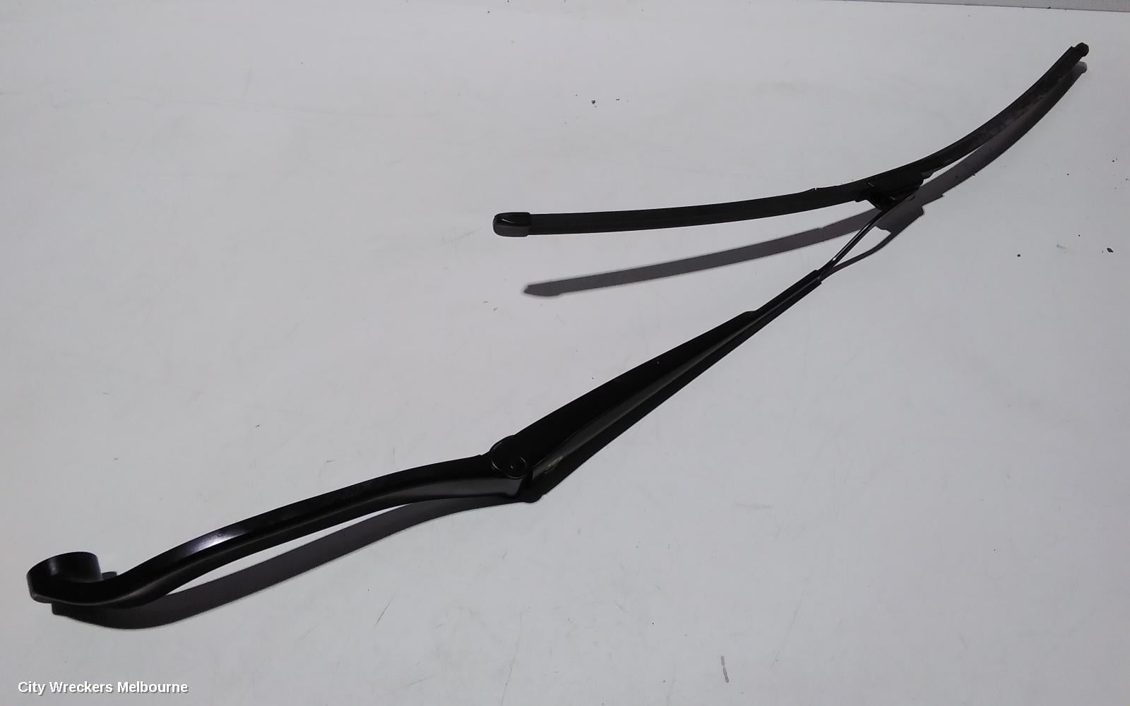 HONDA CRV WIPER ARM, RW, 05/2017 - 08/2023 - Image 1