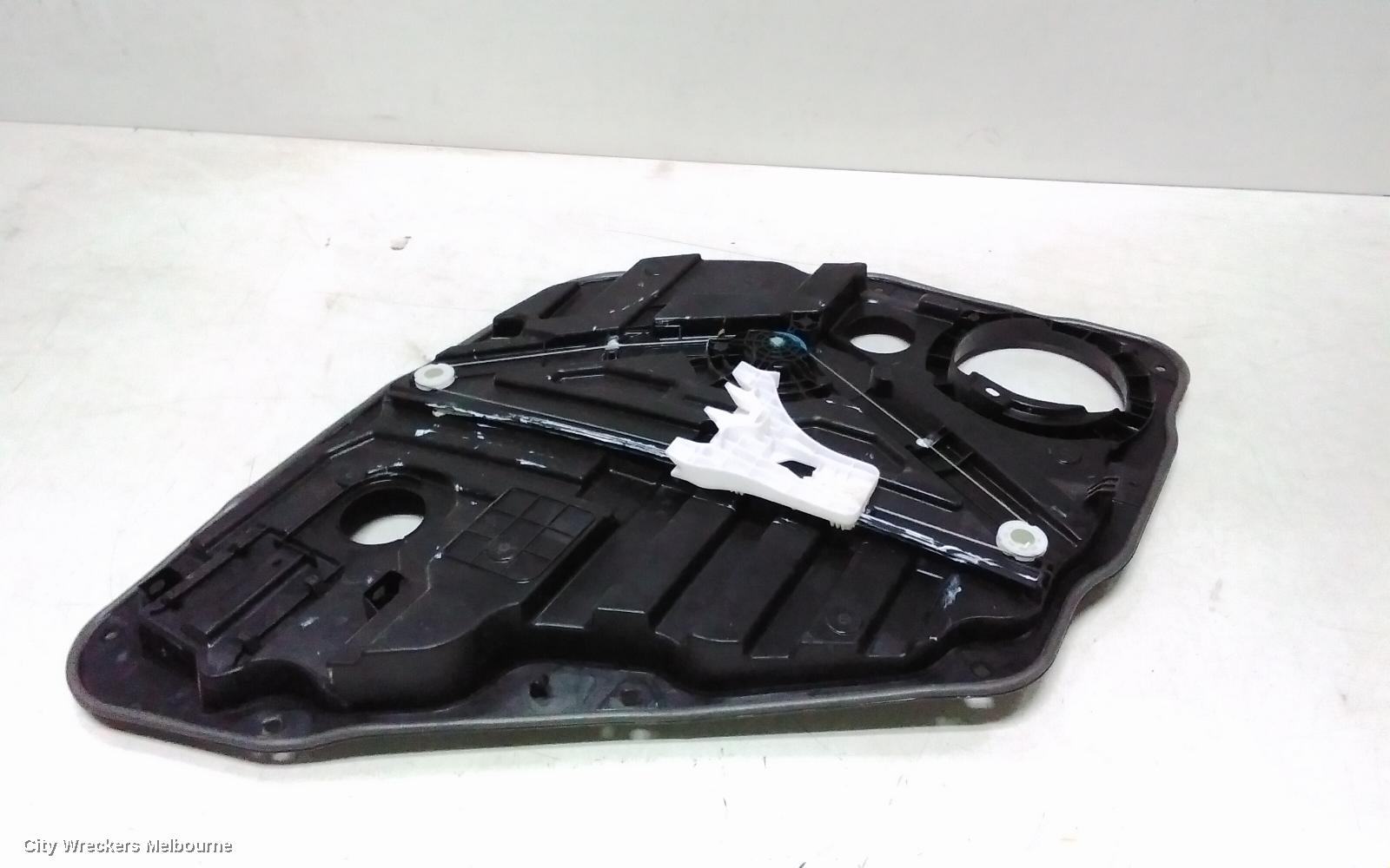 HYUNDAI TUCSON RIGHT REAR WND REG/MOTOR, NX4, DOOR REG ASSY (REG AND MOTOR), 02/2021 ONWARDS - Image 2