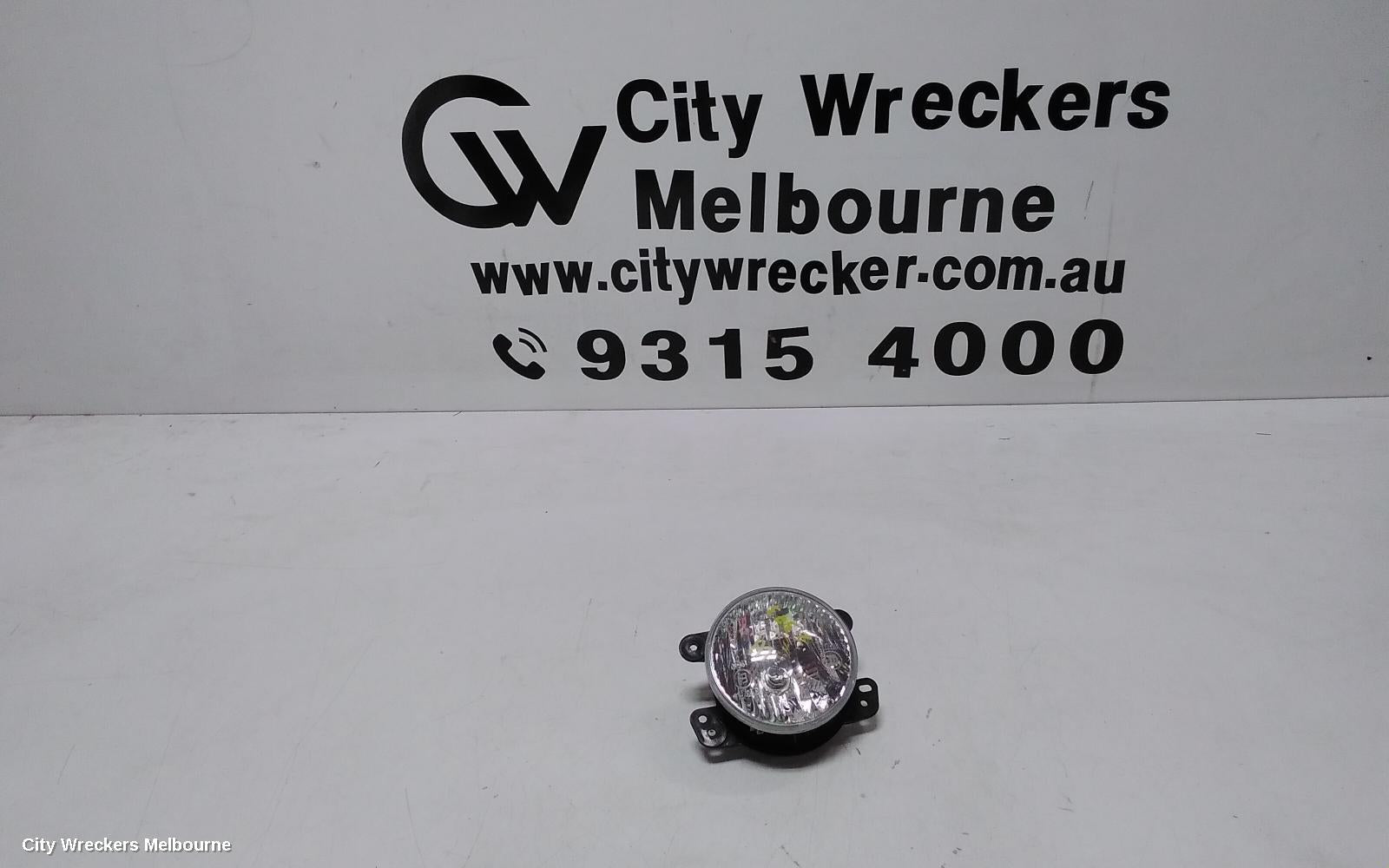 JEEP CHEROKEE LEFT INDICATOR/FOG/SIDE, BUMPER FOGLAMP, KL, TRAILHAWK, 02/2014 - 03/2018 - Image 1