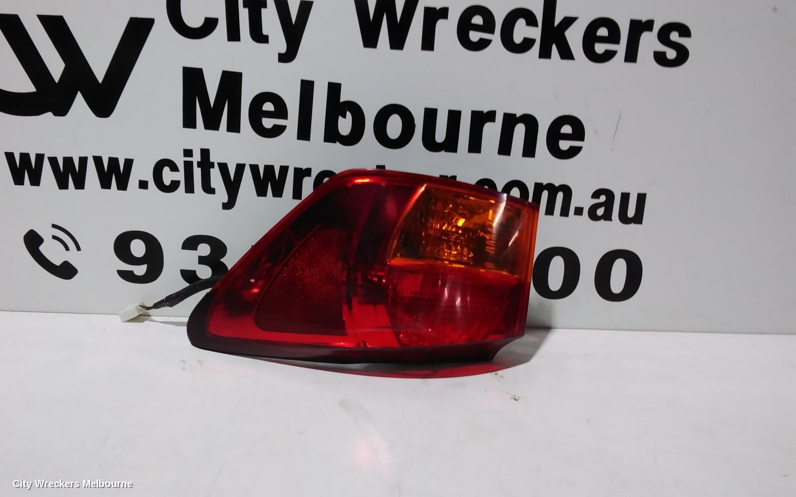 LEXUS IS250/IS250C RIGHT TAILLIGHT, IS250, GSE20R, SEDAN, HORIZONTAL TYPE, 11/2005 - 09/2008 - Image 3