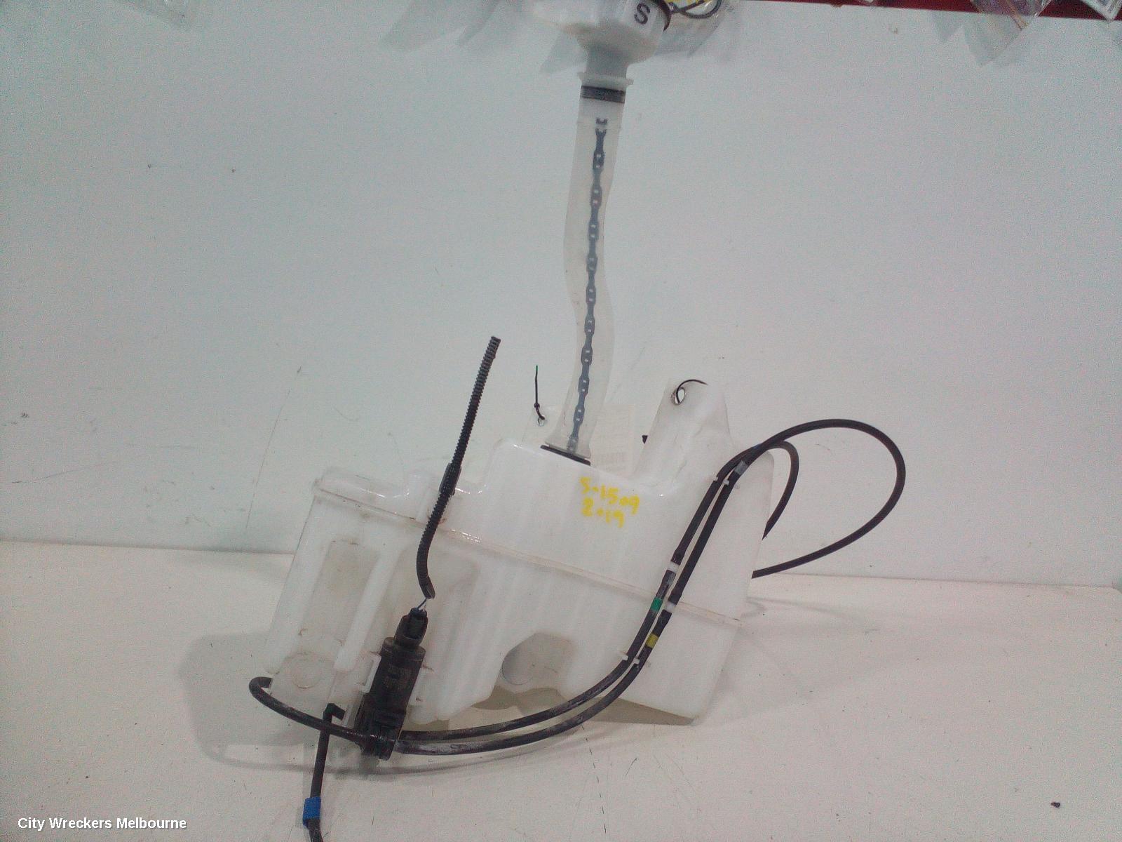 TOYOTA COROLLA WASHER BOTTLE, E210, 07/2018 ONWARDS - Image 3
