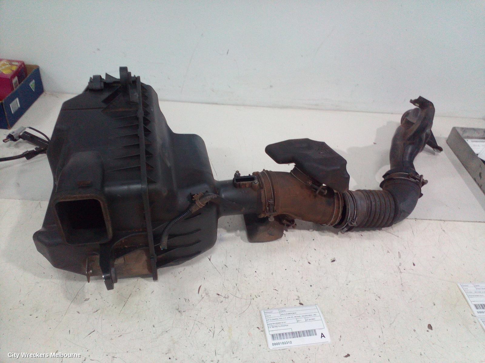 TOYOTA HIACE AIR CLEANER/BOX, AIR CLEANER, TRH, 2.7, 2TR-FE, PETROL, ROUND BOX, LPG CONVERSION TYPE, 03/2005 - 01/2015 - Image 1