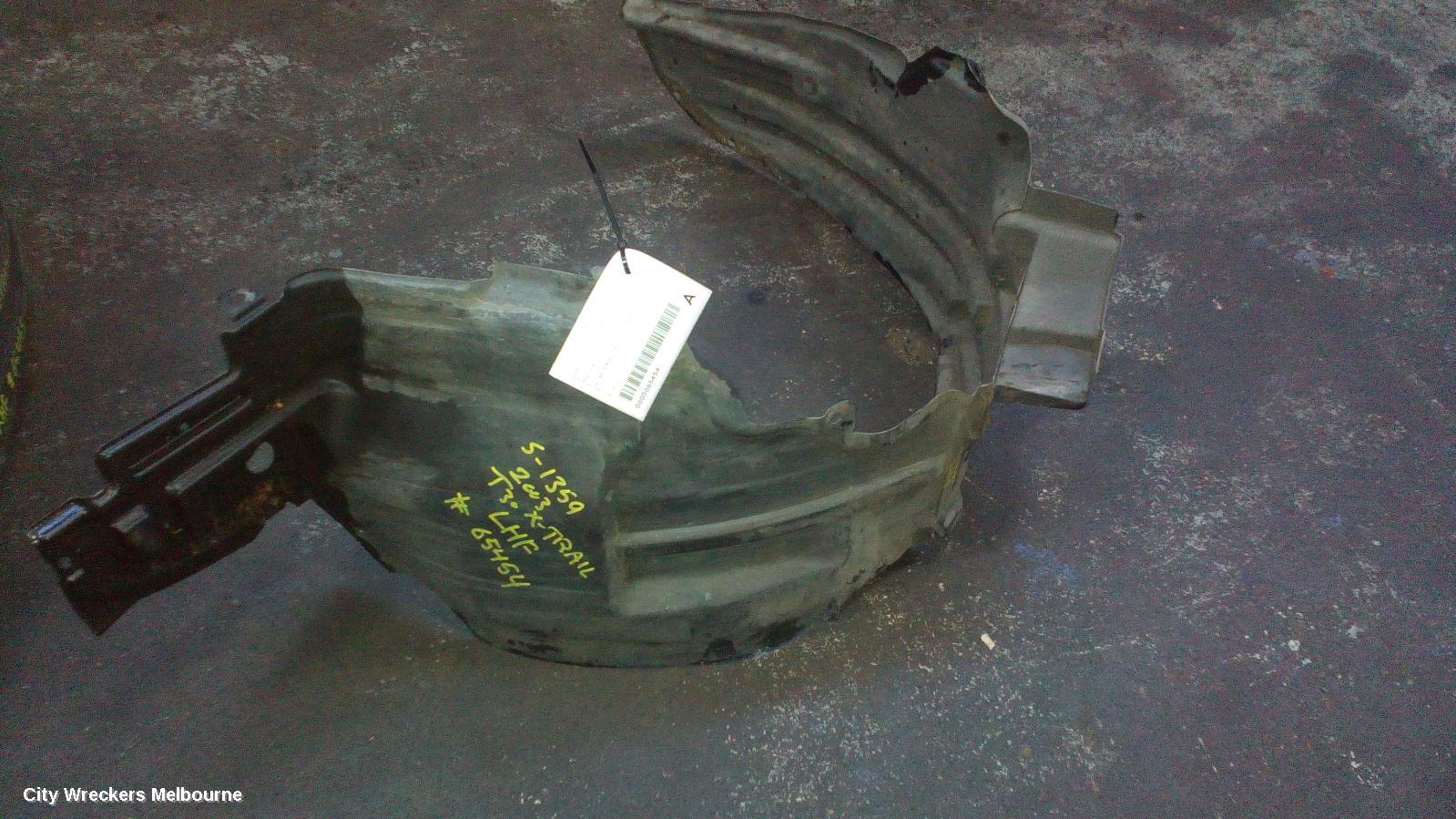 NISSAN XTRAIL LEFT GUARD LINER, T30, 10/2001 - 10/2003 - Image 3