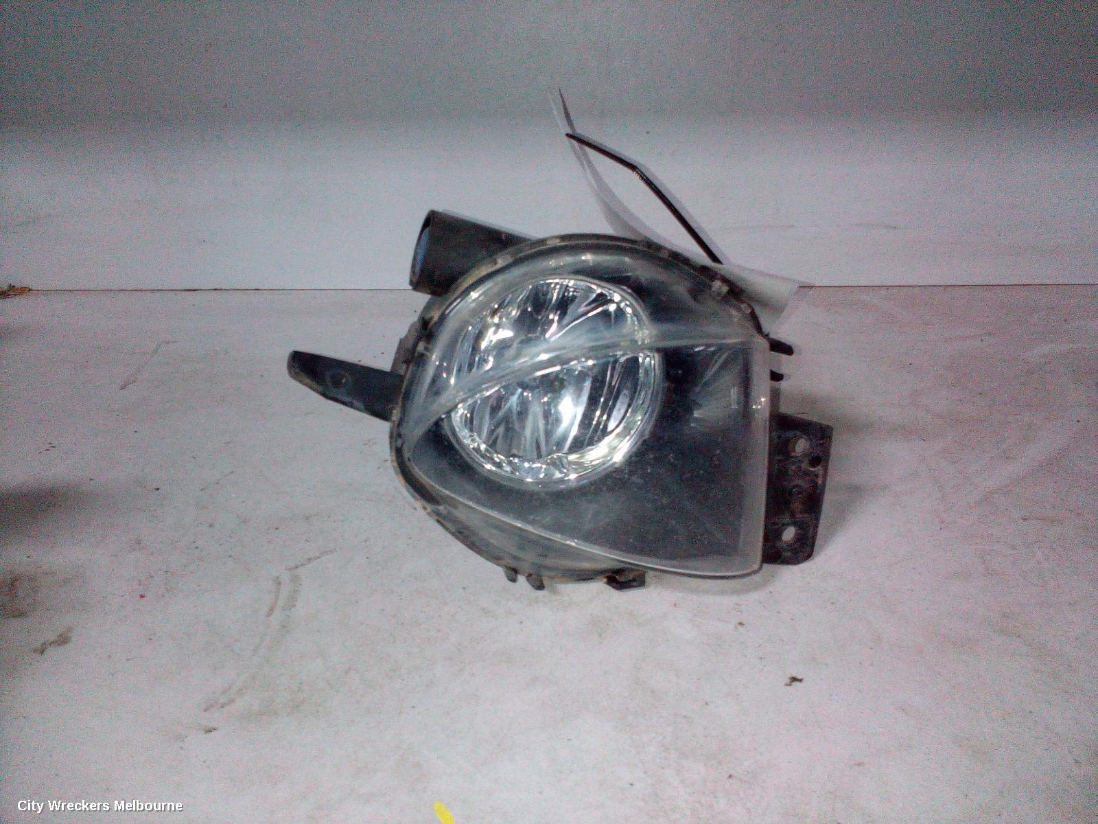 BMW 3 SERIES RIGHT INDICATOR/FOG/SIDE, BUMPER FOGLAMP, E90/E91, SEDAN/WAGON, NON M SPORT TYPE, 03/2005 - 08/2008 - Image 1