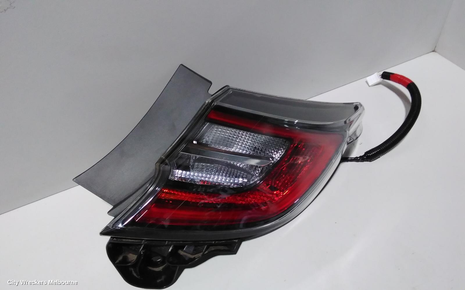 TOYOTA COROLLA RIGHT TAILLIGHT, E210, IN BODY, HATCH, 07/2018 - 08/2022 - Image 3