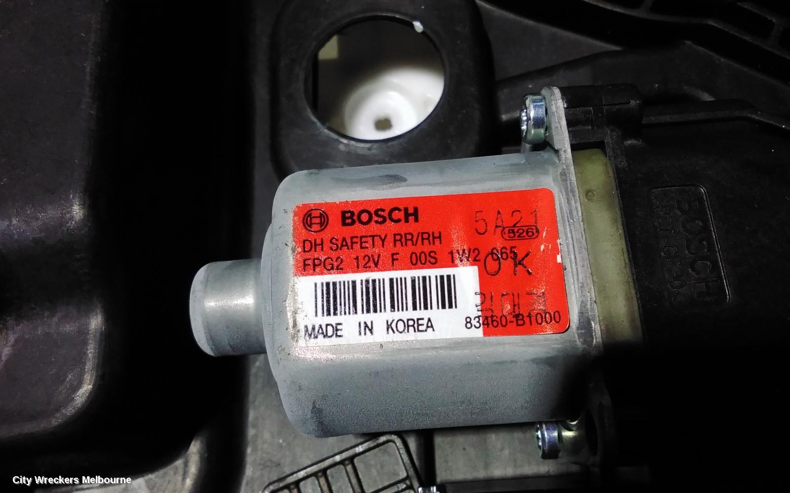 HYUNDAI GENESIS RIGHT REAR WND REG/MOTOR, DH, 11/2014 - 01/2018 - Image 3