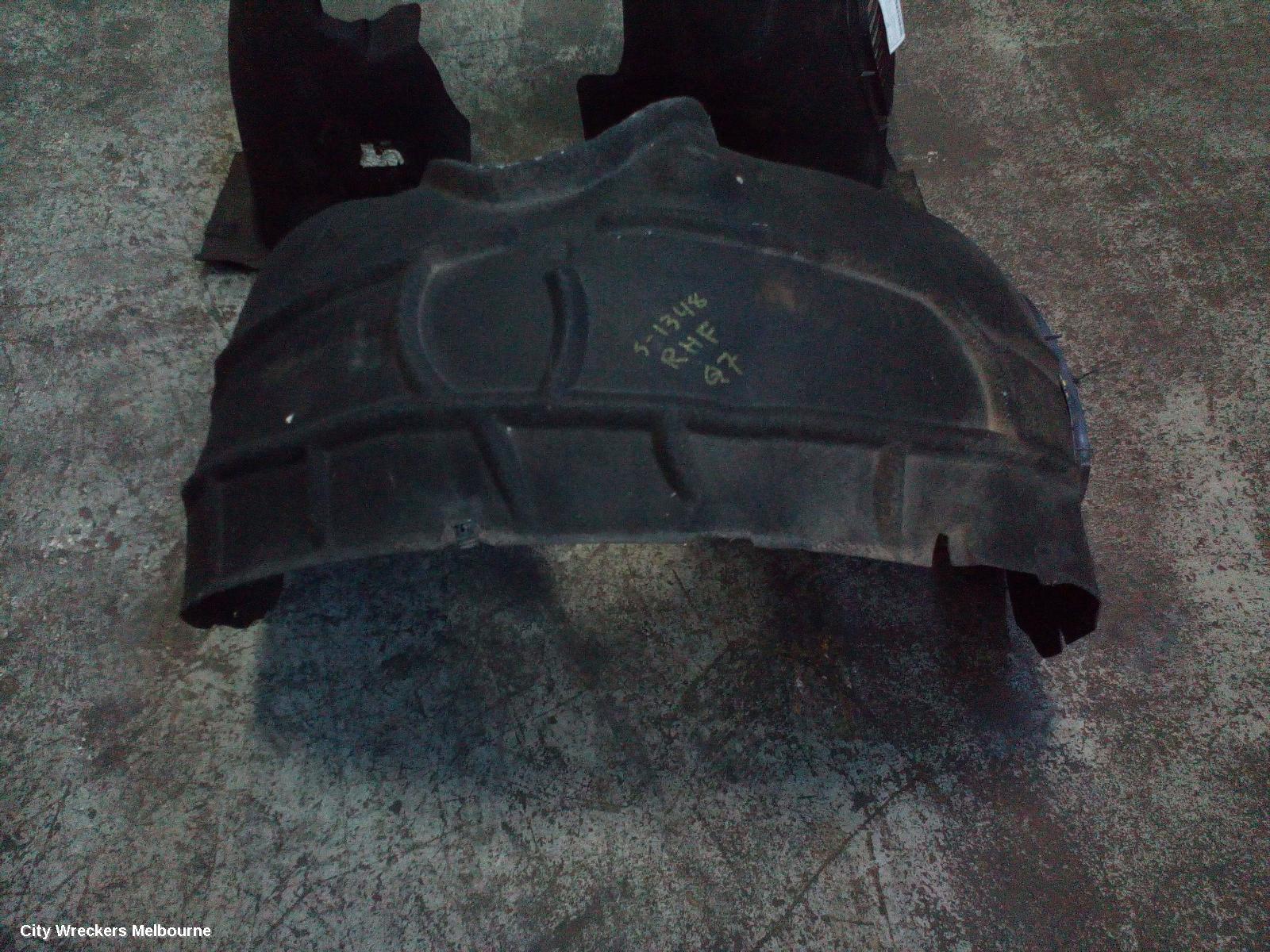 AUDI Q7 RIGHT GUARD LINER, 4L, DIESEL TYPE, 09/2006 - 09/2009 - Image 1