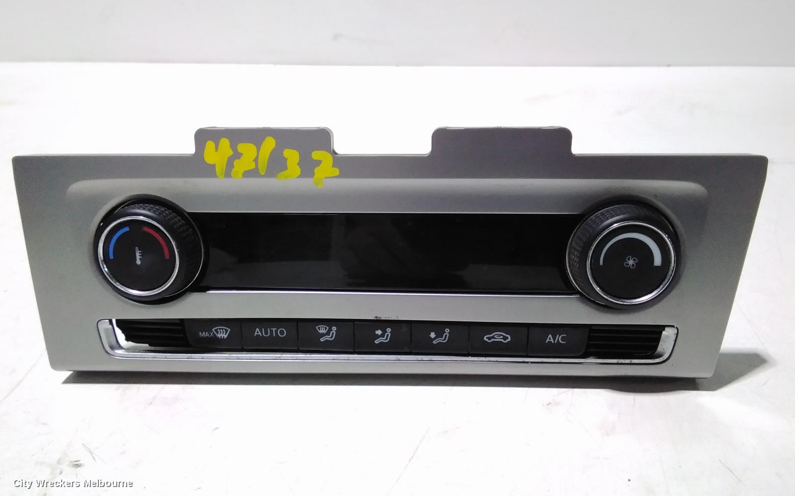 VOLKSWAGEN POLO HEATER/AC CONTROLS, STANDARD TYPE, 6R, 05/2010 - 09/2017 - Image 2