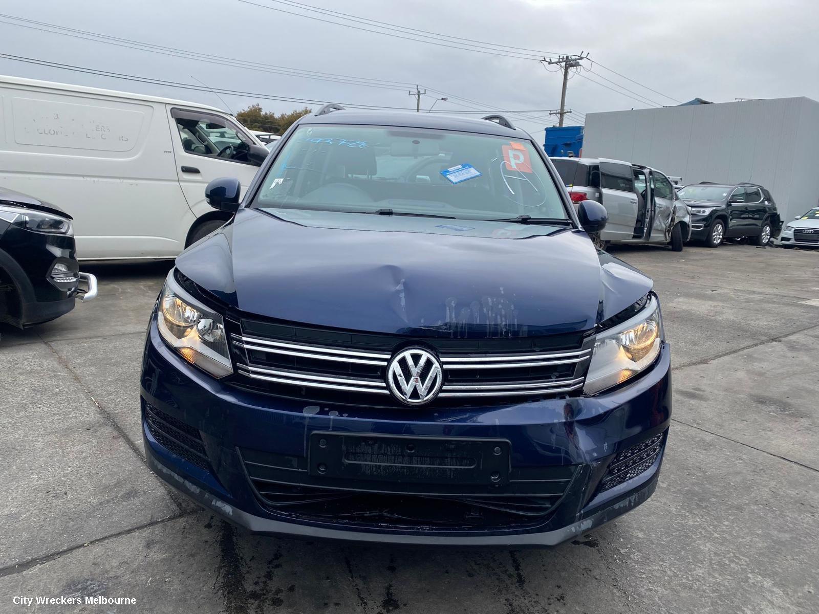 VOLKSWAGEN TIGUAN BOOTLID/TAILGATE, TAILGATE, 5N, NON CAMERA TYPE, 05/2008 - 08/2016 - Image 3