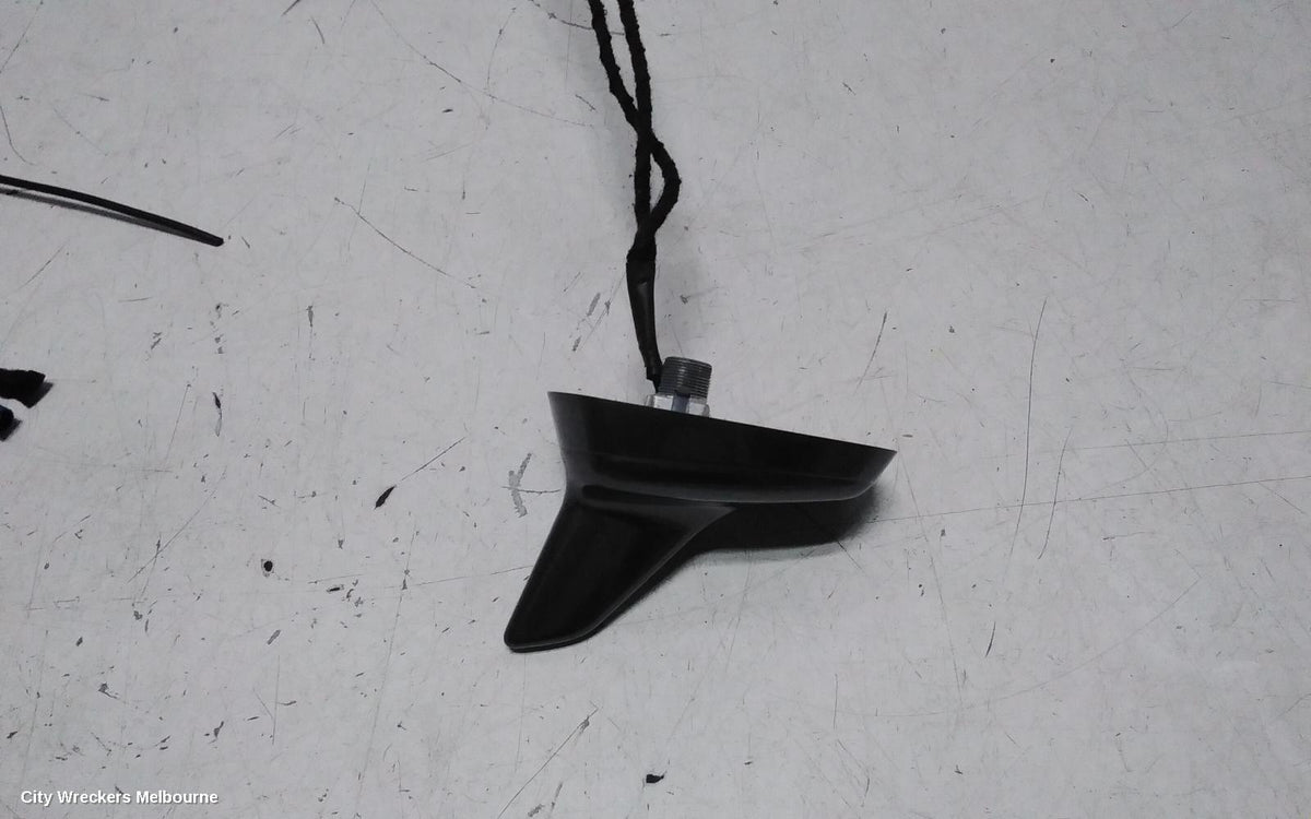 AUDI TT ANTENNA, 8J, 09/2006 - 12/2014 - Image 2