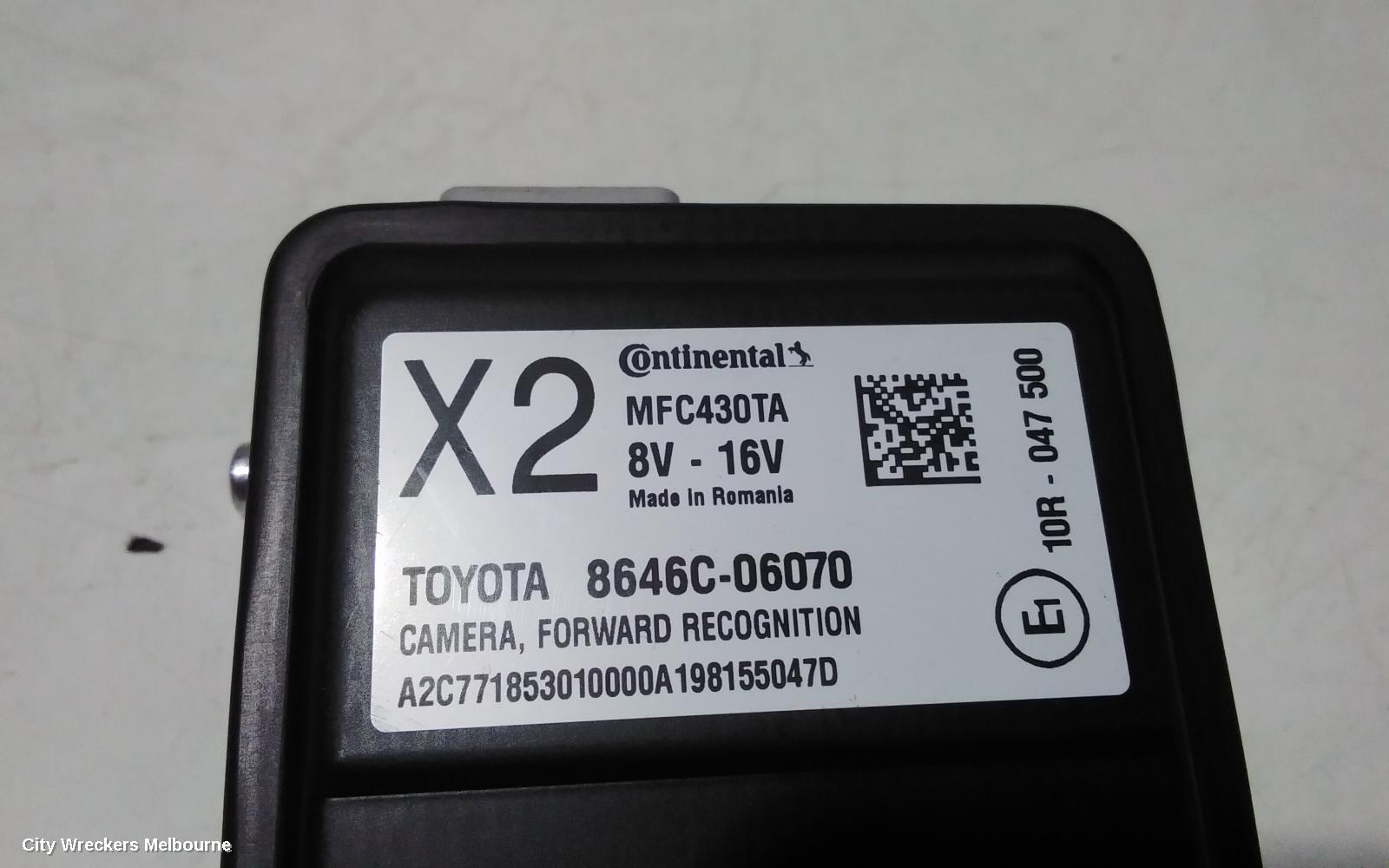 TOYOTA CAMRY REVERSE CAMERA, FRONT CAMERA (WINDSCREEN MOUNTED), XV70, 09/2017 - 08/2020 - Image 3