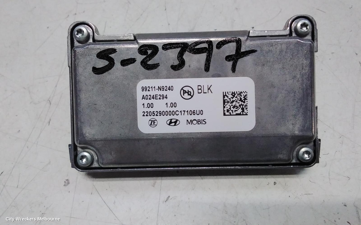 HYUNDAI TUCSON REVERSE CAMERA, FRONT CAMERA (WINDSCREEN MOUNTED), NX4, 02/2021 - 01/2024 - Image 2