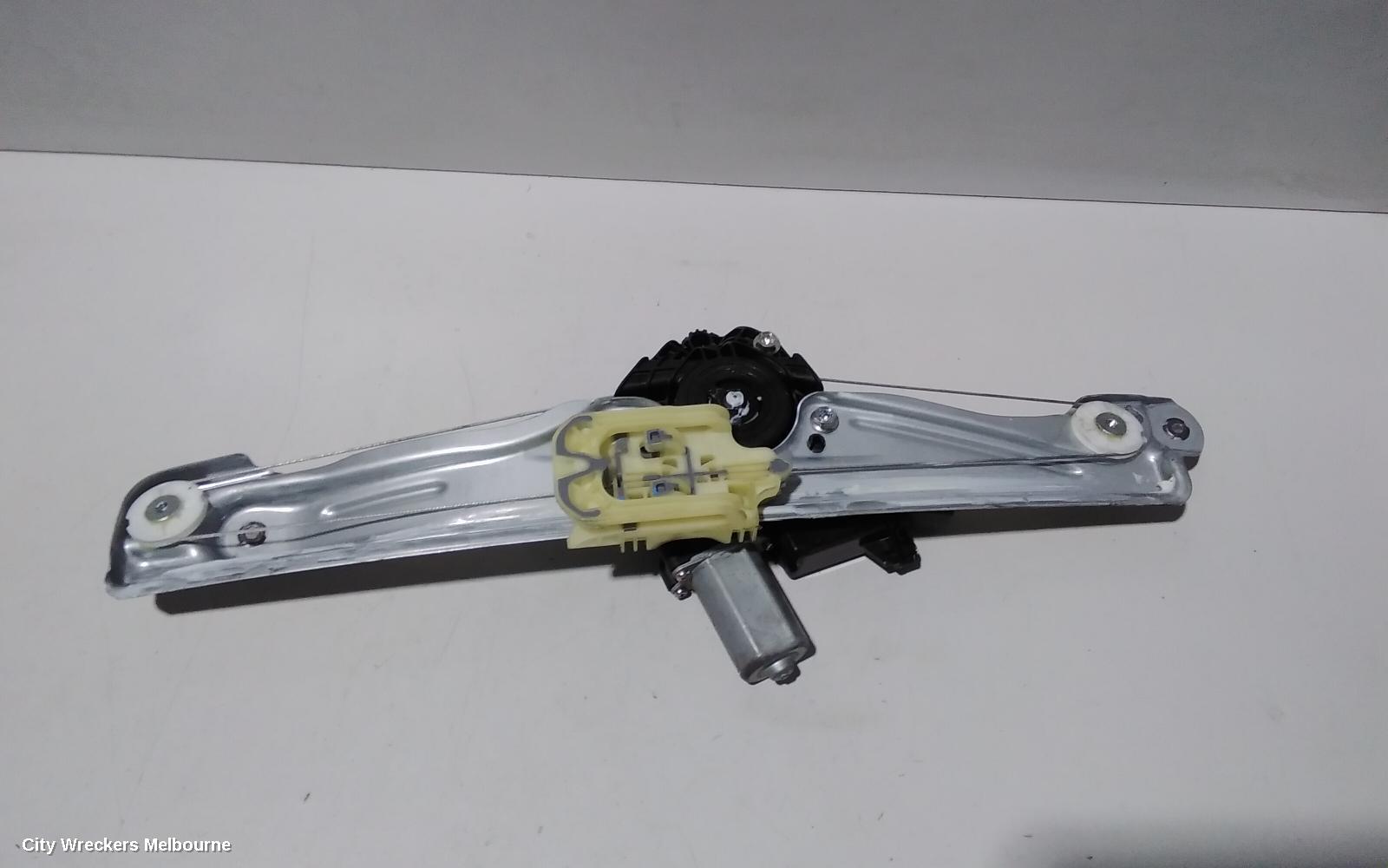 HOLDEN COMMODORE RIGHT REAR WND REG/MOTOR, ZB, 10/2017 - 12/2020 - Image 2