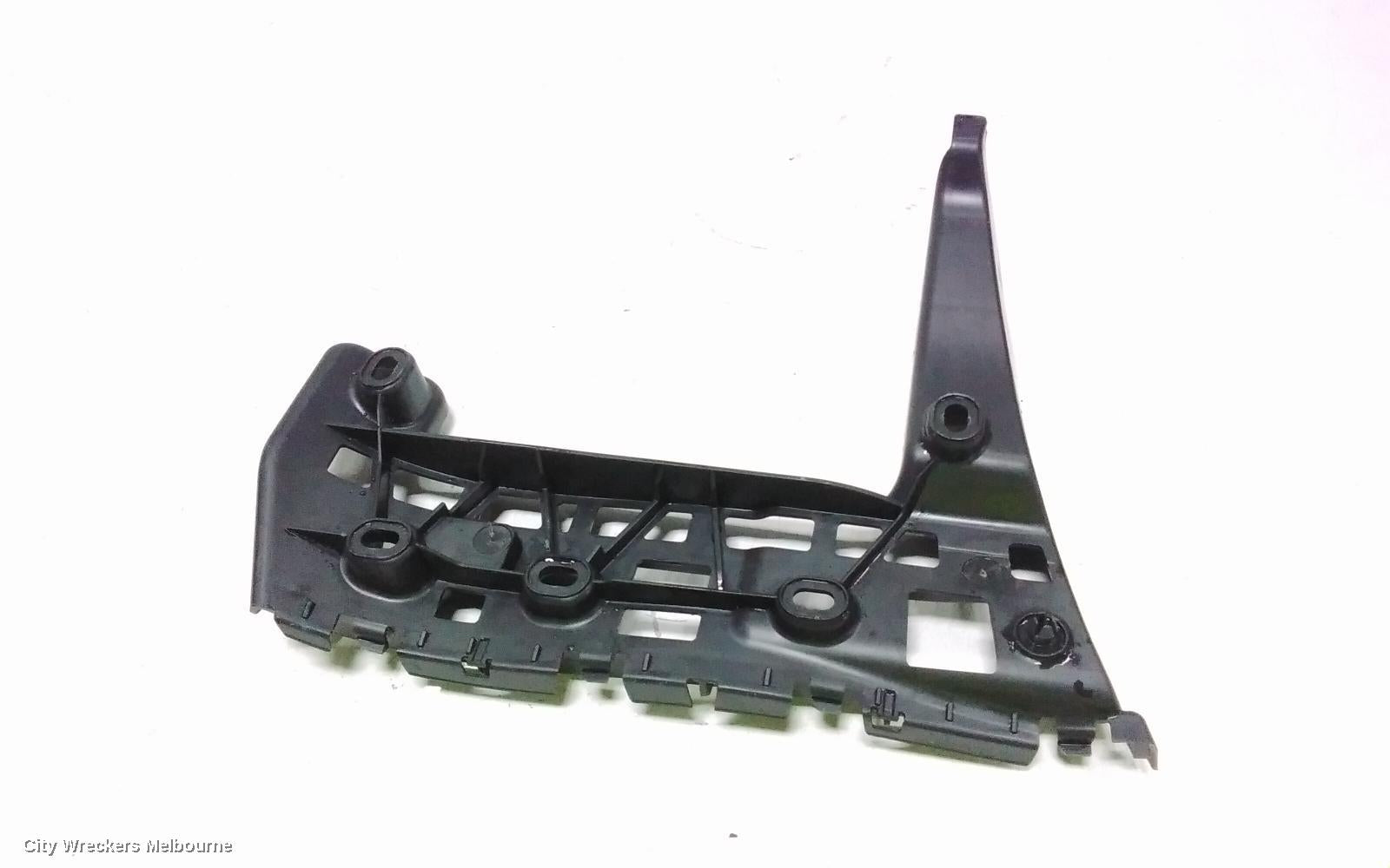 VOLKSWAGEN CADDY, 2KN, 12/2015 - 02/2021, RHR SLIDE BAR BRACKT: 116397 - Image 3