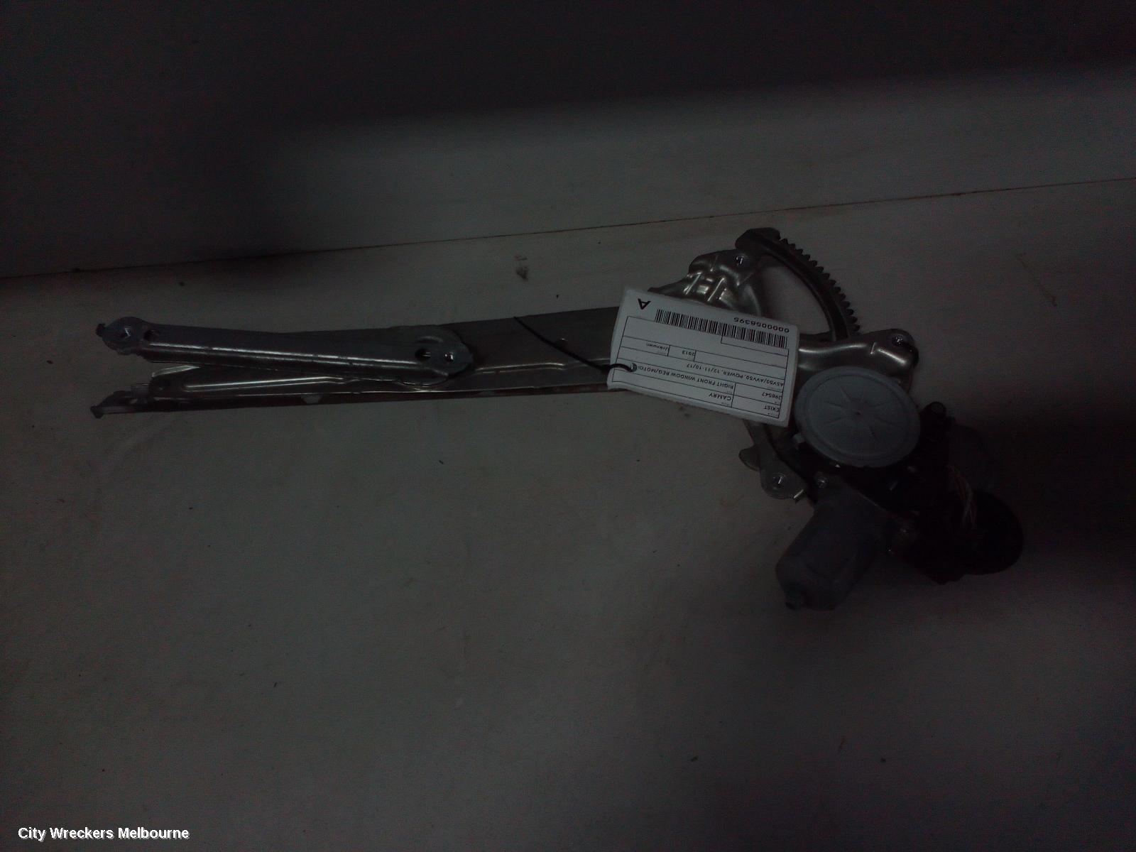 TOYOTA CAMRY RIGHT FRONT WINDOW REG/MOTOR, ASV50/AVV50, POWER, 12/2011 - 10/2017 - Image 1