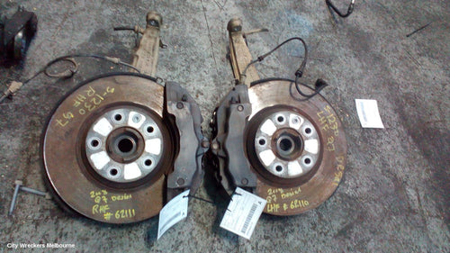 AUDI Q7 RIGHT FRONT HUB ASSEMBLY, 4L, 09/2006 - 08/2015 - Image 2