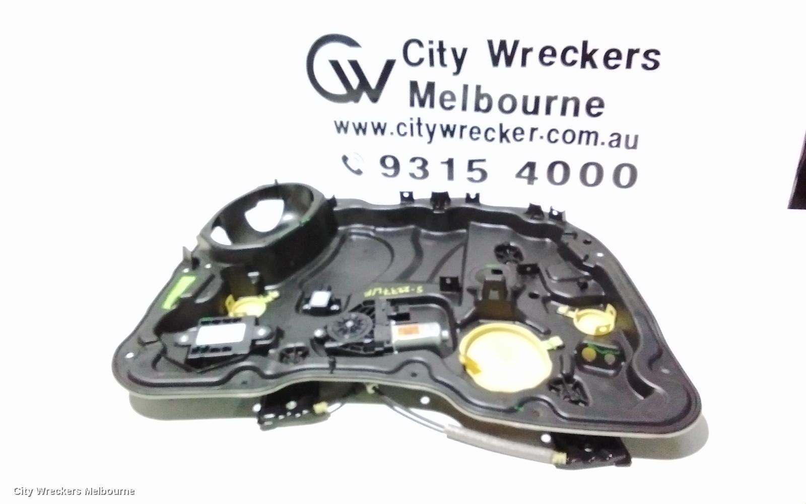 JEEP CHEROKEE LEFT FRONT WINDOW REG/MOTOR, KL, 02/2014 - 11/2022 - Image 1