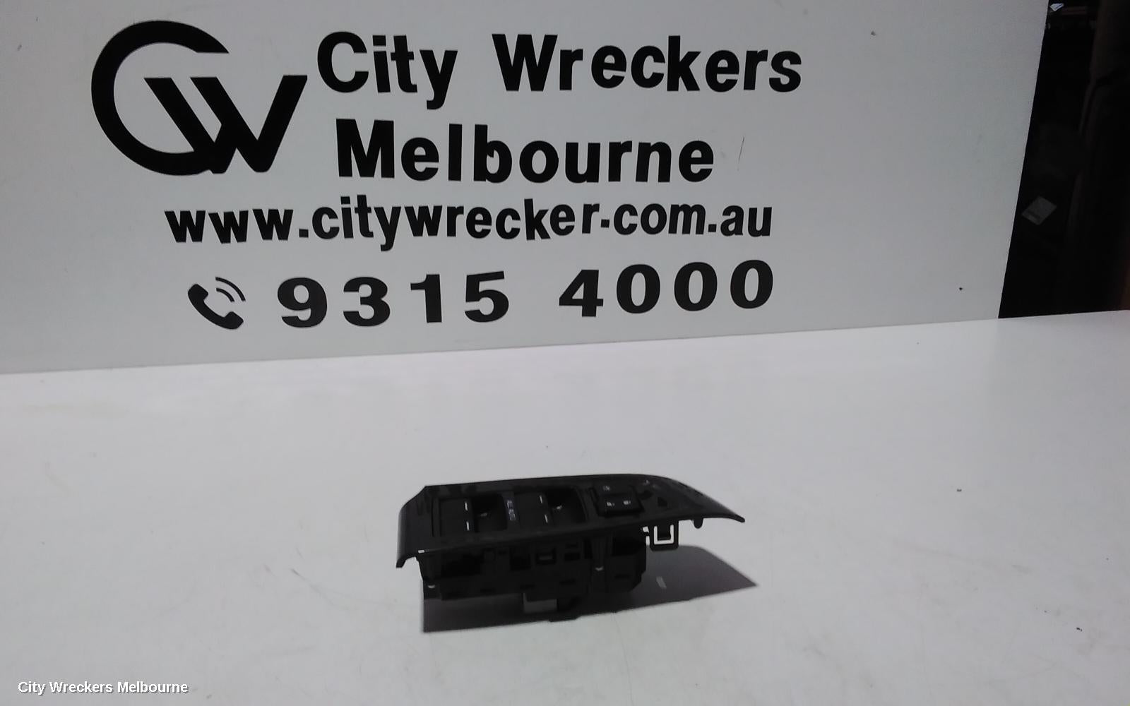 HONDA ACCORD PWR DR WIND SWITCH, RH FRONT (MASTER SWITCH), 8TH GEN, EURO (VIN JHMCU), LUXURY, 07/2011 ONWARDS - Image 1