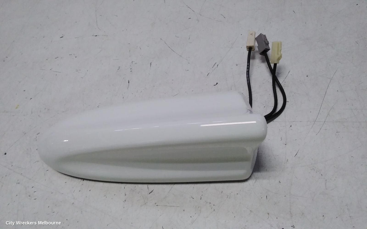 MITSUBISHI ASX ANTENNA, XA-XD, 05/2010 - 12/2024 - Image 2