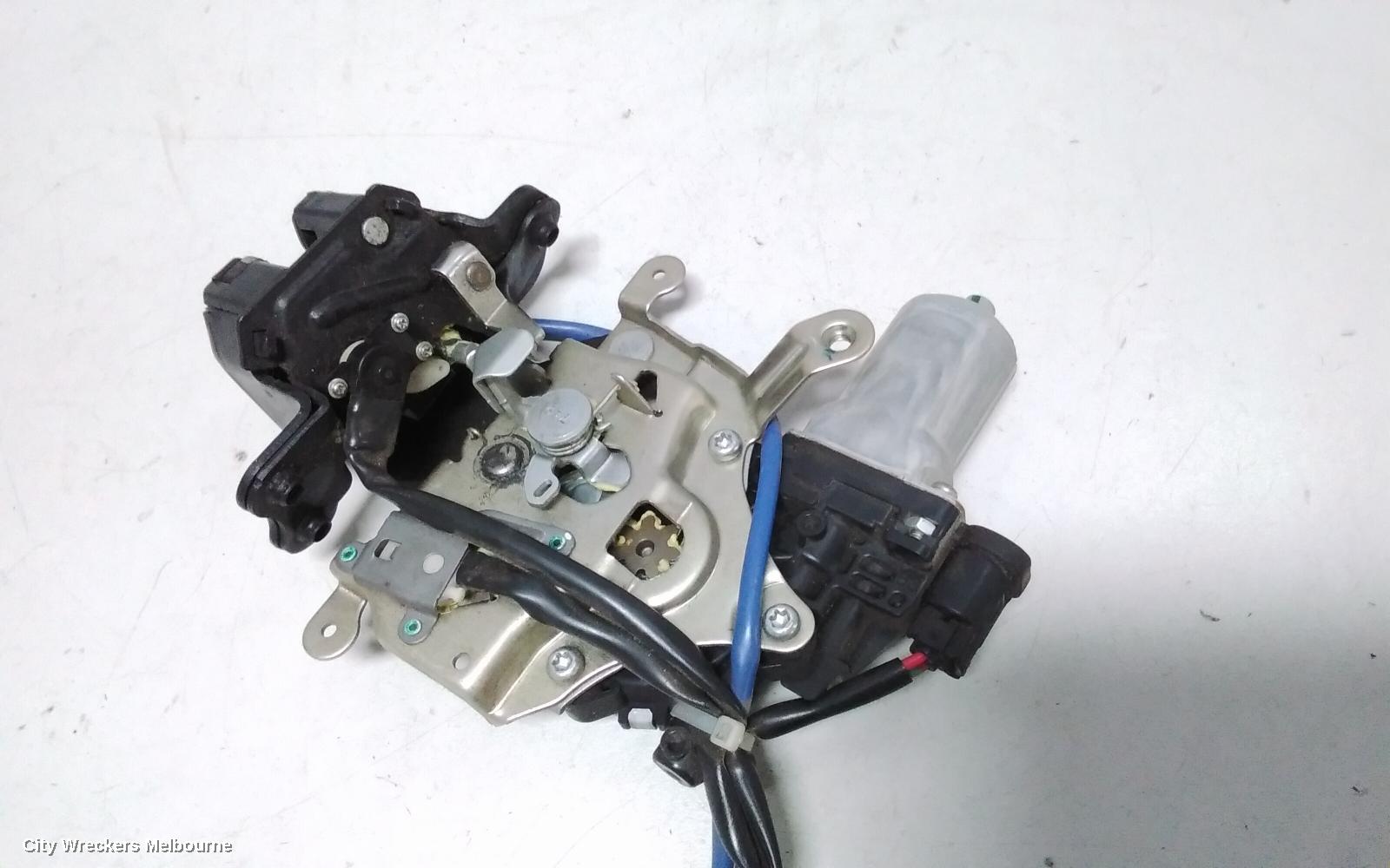 LEXUS RX SERIES DOOR/BOOT/GATE LOCK, TAILGATE LOCK, MCU3/GSU3/MHU3#, 04/2003 - 11/2008 - Image 3