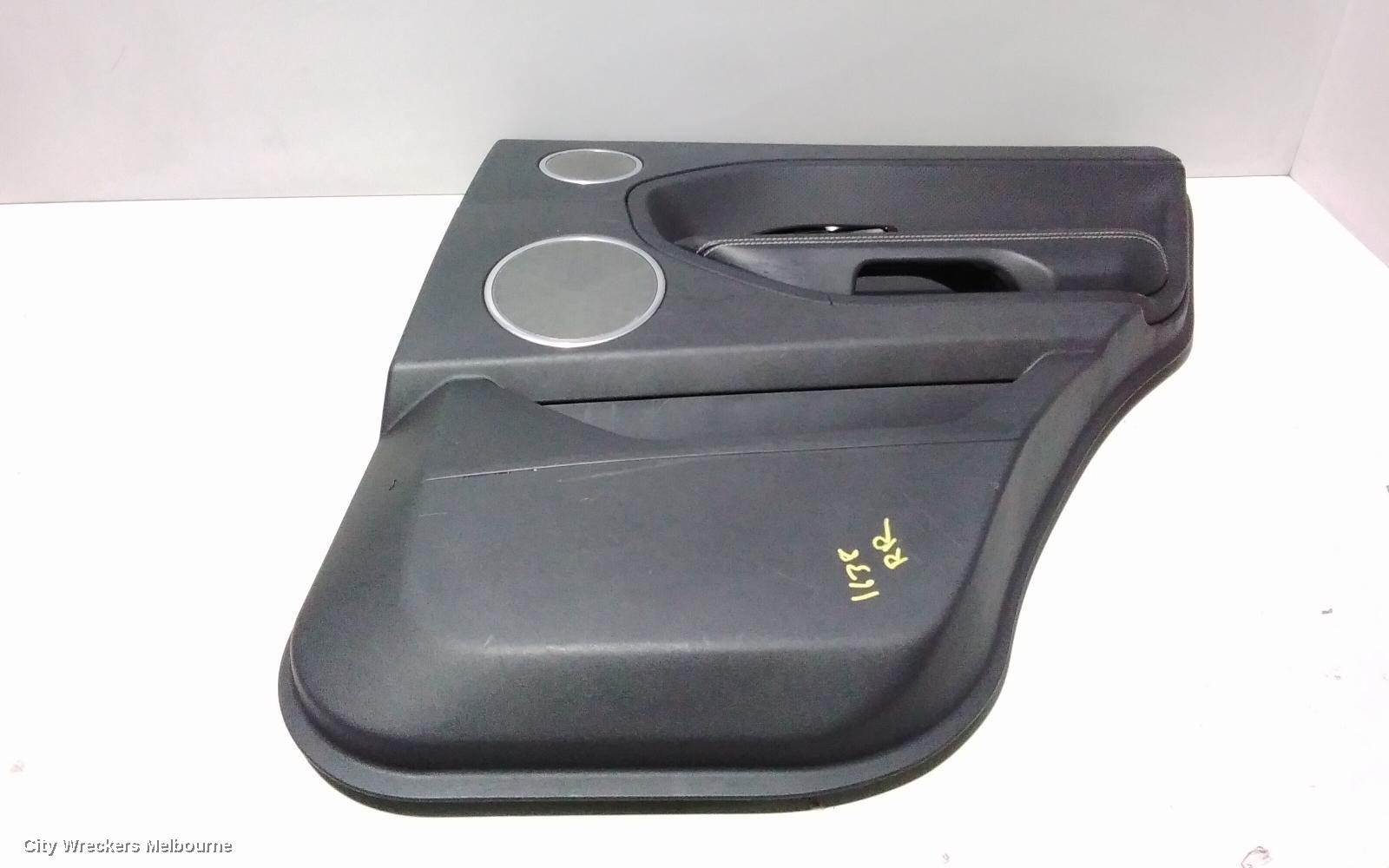 LAND ROVER RANGEROVER EVOQUE DOOR TRIM, RH REAR, L538, 5DR WAGON, 11/2011 - 01/2019 - Image 1