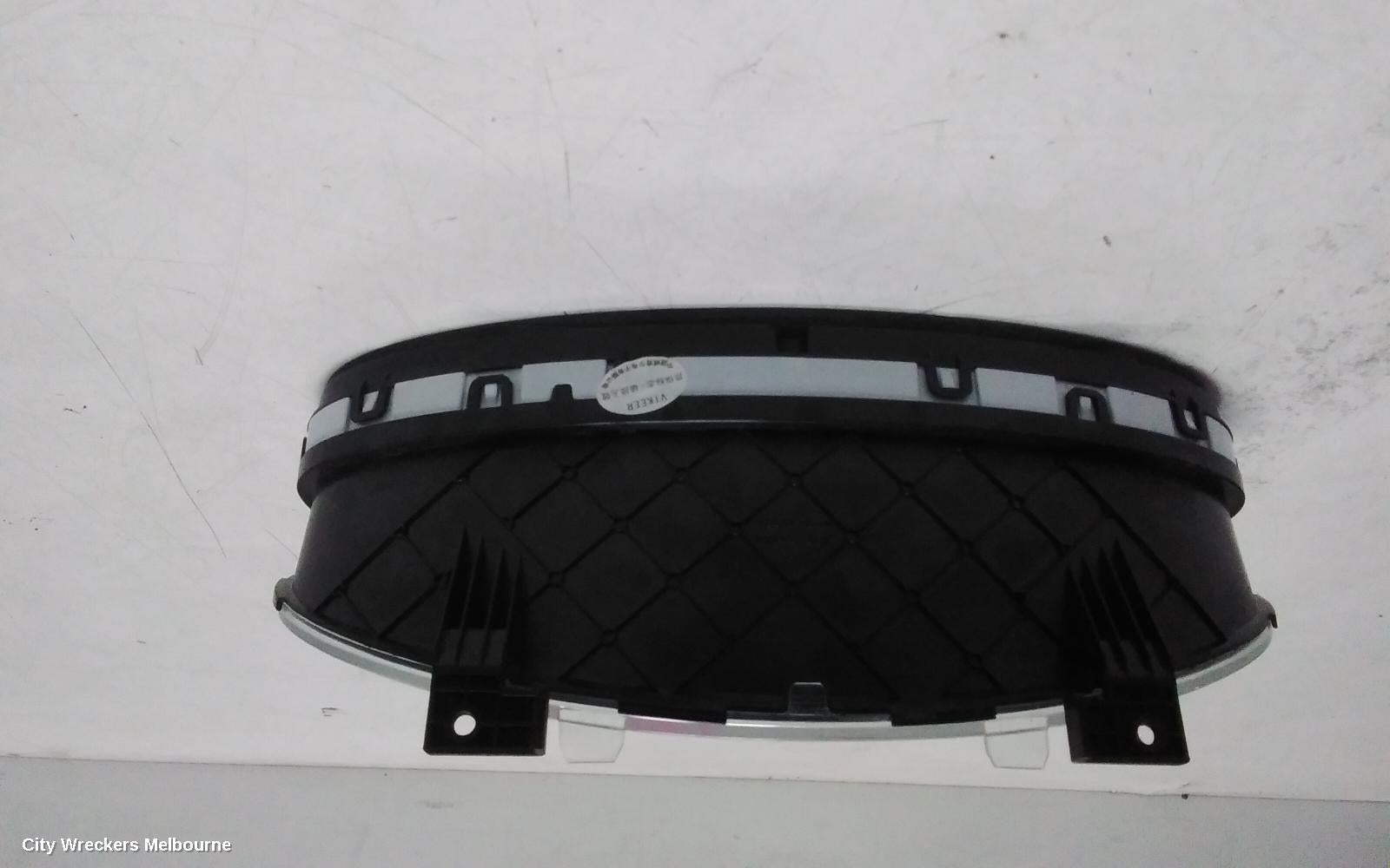LDV G10 INSTRUMENT CLUSTER, INSTRUMENT CLUSTER, DIESEL, 2.0, AUTO T/M, SV7C, VAN, 07/2021 ONWARDS - Image 3