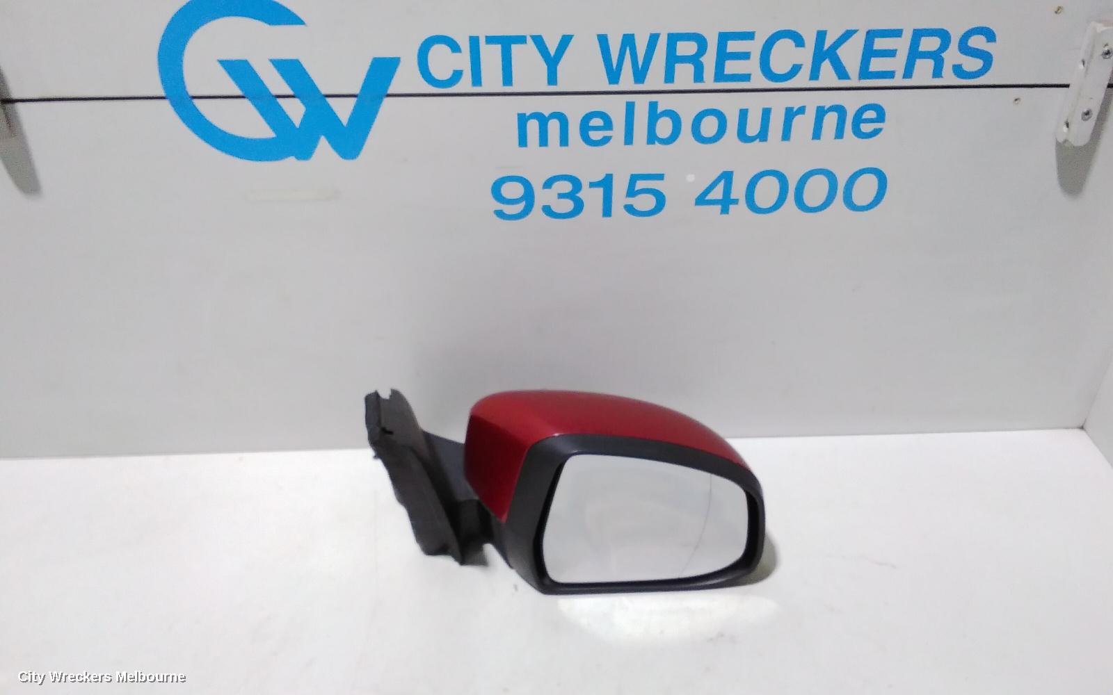 FORD FOCUS RIGHT DOOR MIRROR, LW, TITANIUM/ST, POWER FOLDING, HEATED & W/ PUDDLE LAMP TYPE, 05/2011 - 08/2015 - Image 1