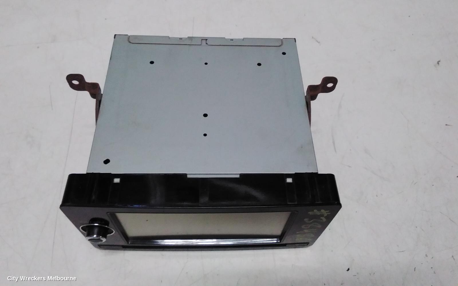 MITSUBISHI OUTLANDER RADIO/CD/DVD/SAT/TV, DISPLAY/HEAD UNIT, NON SAT NAV TYPE, ZJ-ZK, 10/2012 - 07/2016 - Image 3