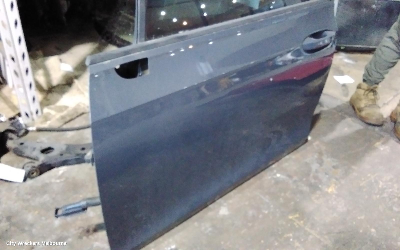 VOLKSWAGEN GOLF LEFT FRONT DOOR, GEN 8, 09/2020 ONWARDS - Image 2