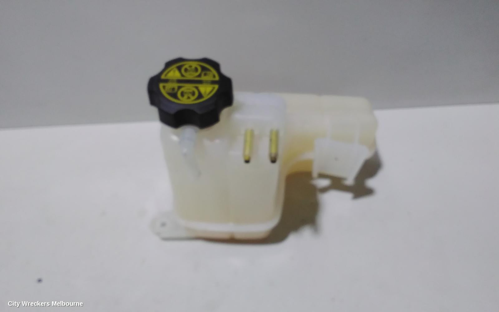 HOLDEN COLORADO OVERFLOW BOTTLE, RG, 06/2012 - 12/2020 - Image 3