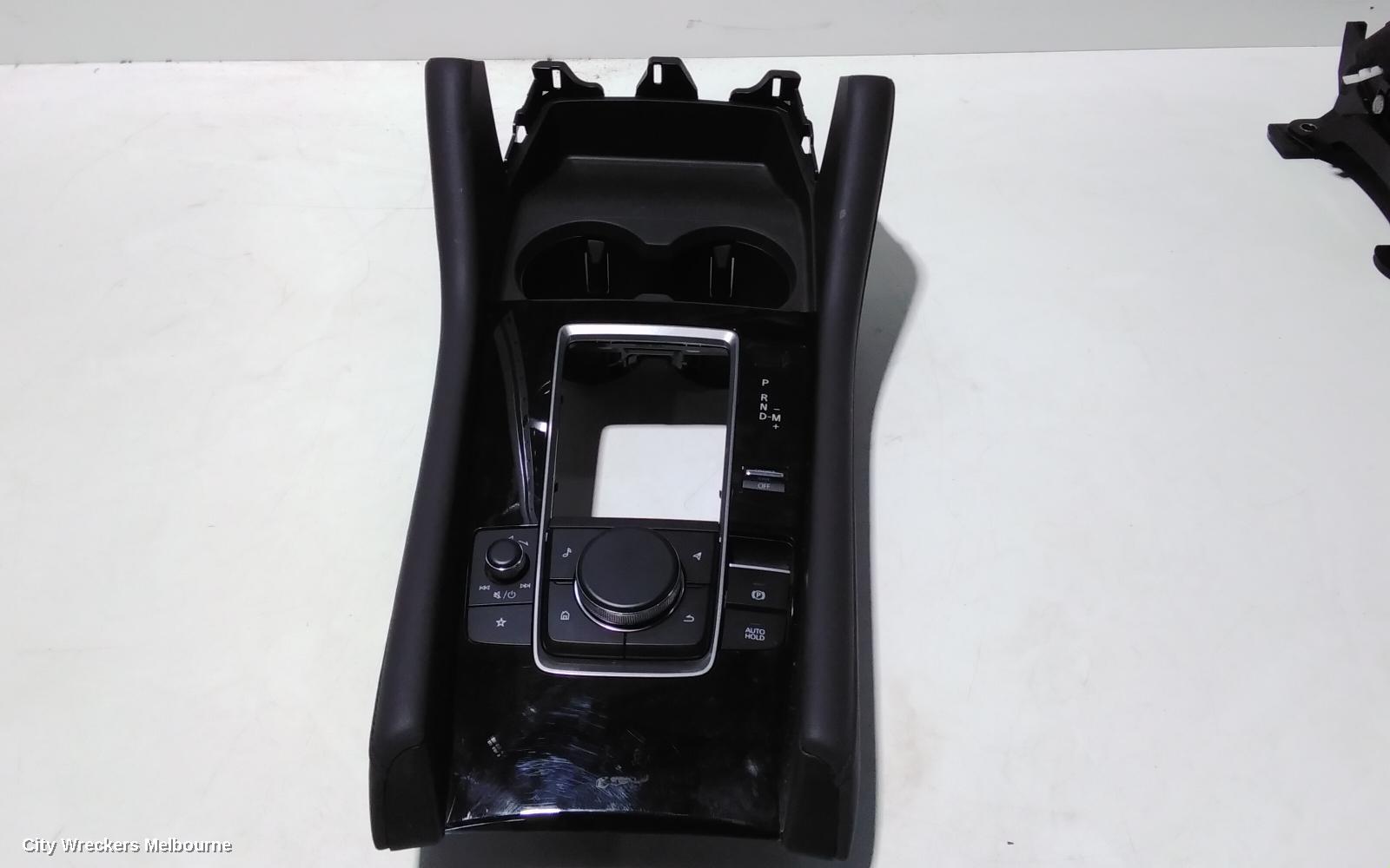 MAZDA 3 GEAR STICK/SHIFTER, BP, AUTO T/M, 03/2019 ONWARDS - Image 1