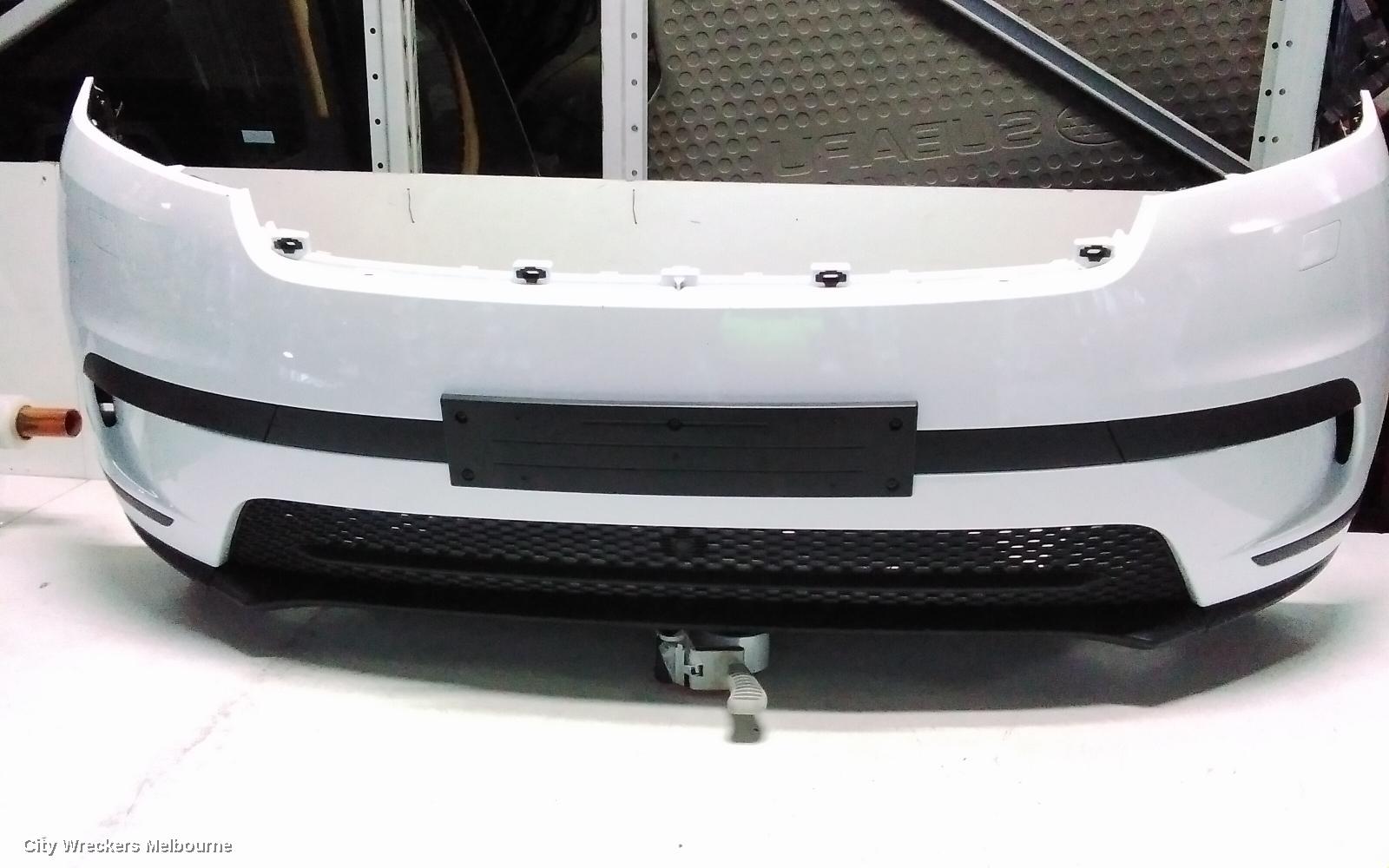 LAND ROVER RANGEROVER VELAR FRONT BUMPER, L560, 05/2017 ONWARDS - Image 2