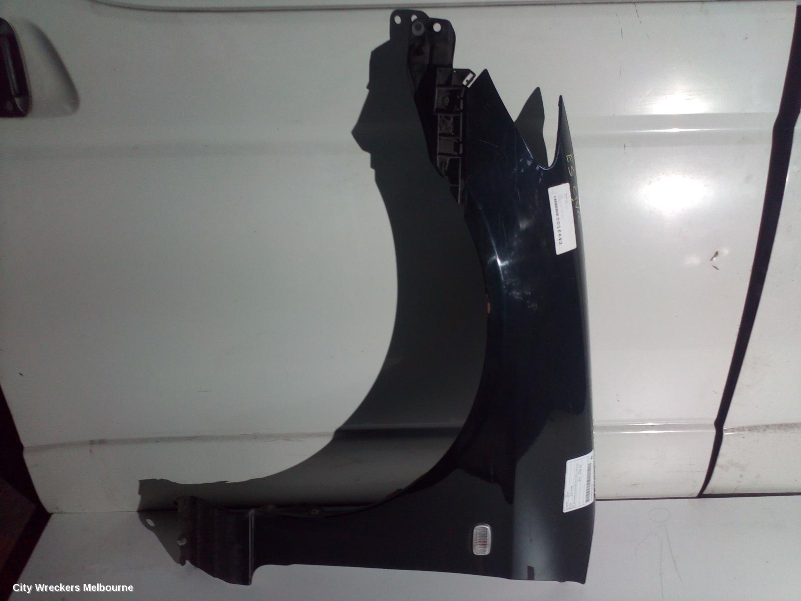 HONDA CIVIC LEFT GUARD, 7TH GEN, SEDAN, W/ REPEATER (AUST TYPE), 11/2000 - 01/2004 - Image 1