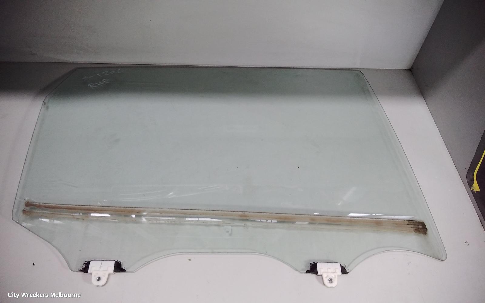NISSAN XTRAIL RIGHT REAR DOOR WINDOW, T32, ST/TS, 02/2014 ONWARDS - Image 1
