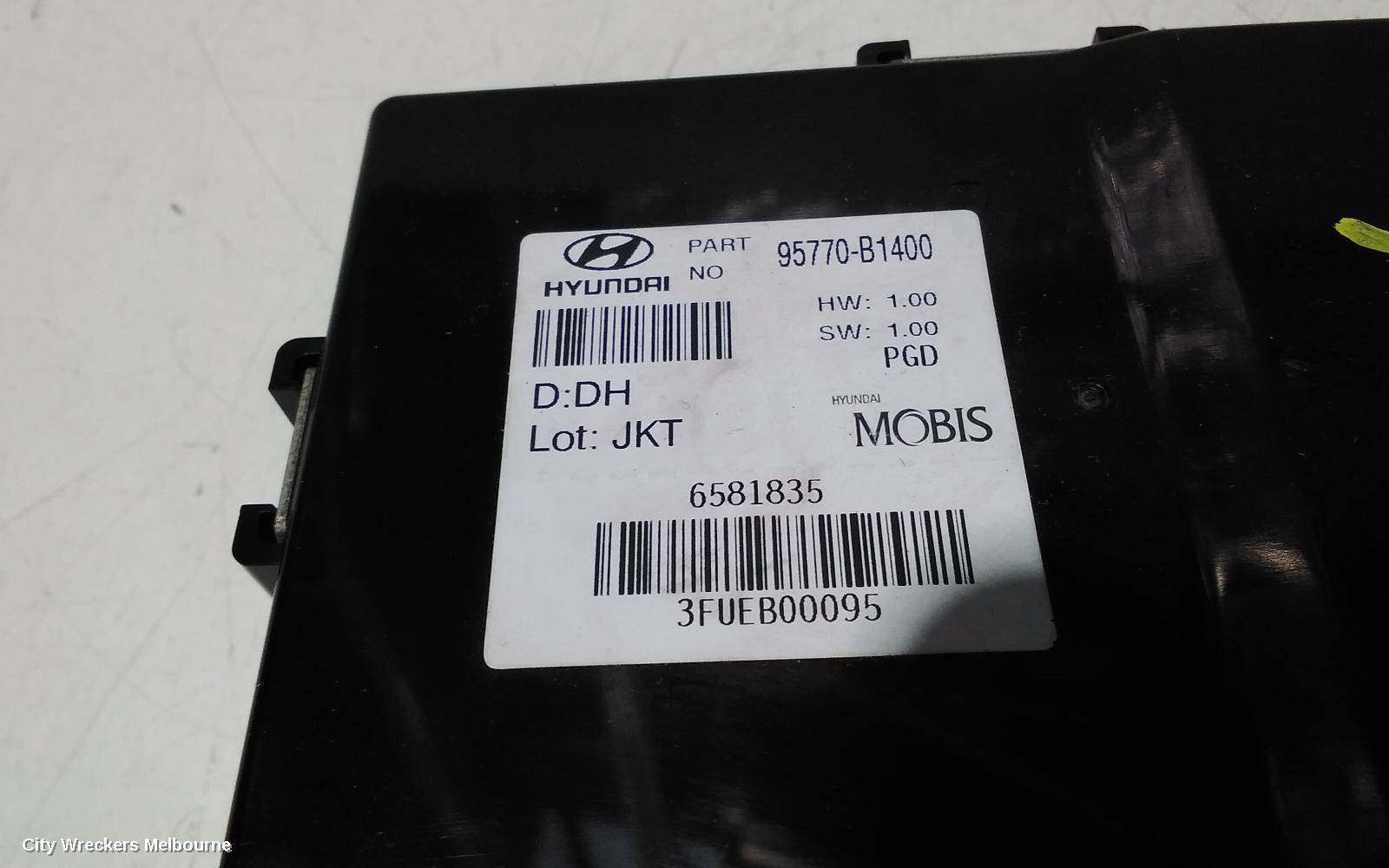 HYUNDAI GENESIS, DH, 11/2014 - 01/2018, HYUNDAI 95770-B1100 UNIT ASSEMBLY-PARKING GUIDE SYSTEM: 95139 - Image 2