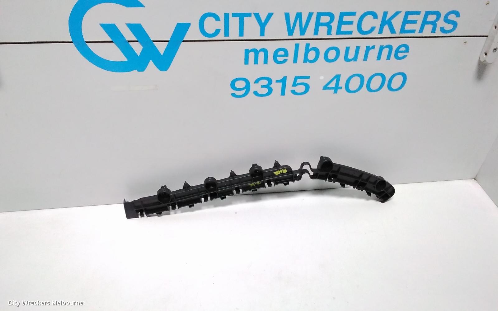 MITSUBISHI OUTLANDER, ZK, 04/2015 - 07/2021, RHR BAR SLIDER: 69445 - Image 1