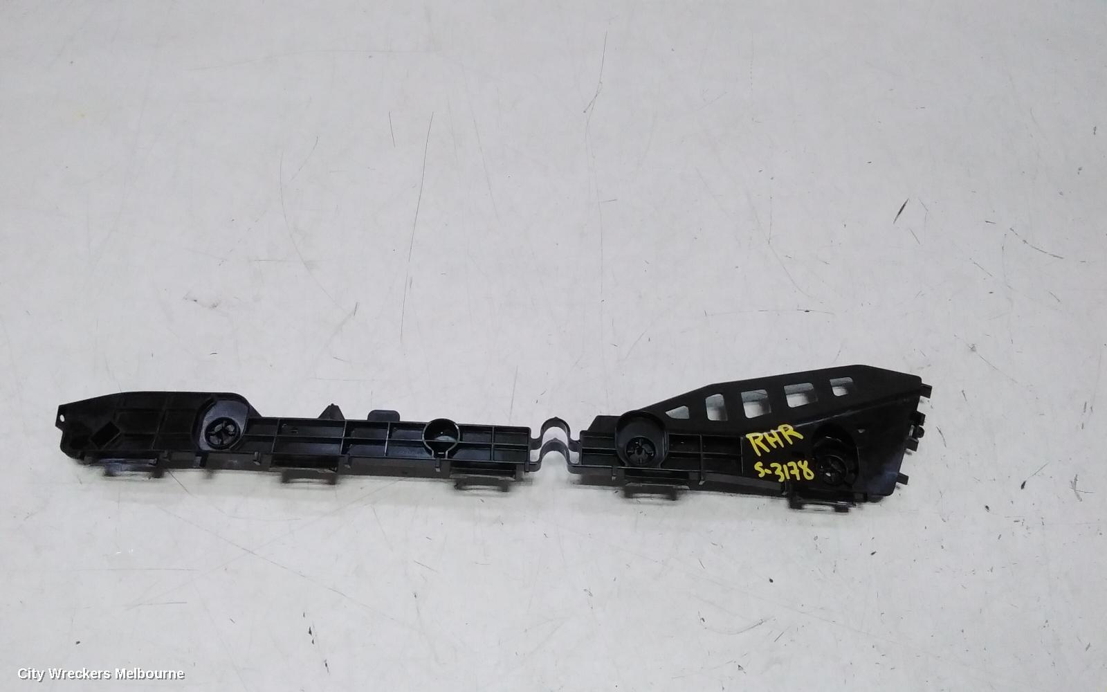 TOYOTA PRIUS, ZVW50R, 02/2016 - 11/2022, RHR BAR BRAKET: 140678 - Image 1