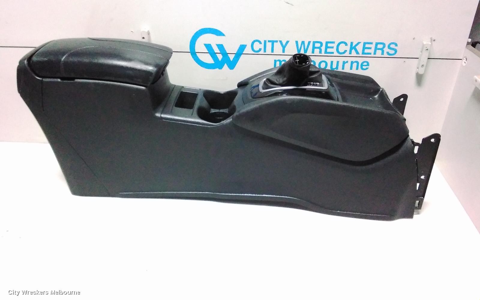 NISSAN XTRAIL CONSOLE, T32, 02/2014 ONWARDS - Image 1
