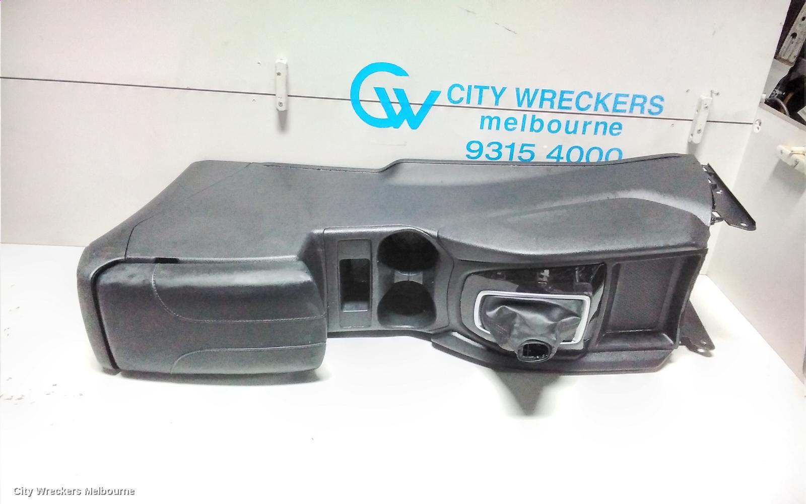 NISSAN XTRAIL CONSOLE, T32, 02/2014 ONWARDS - Image 2