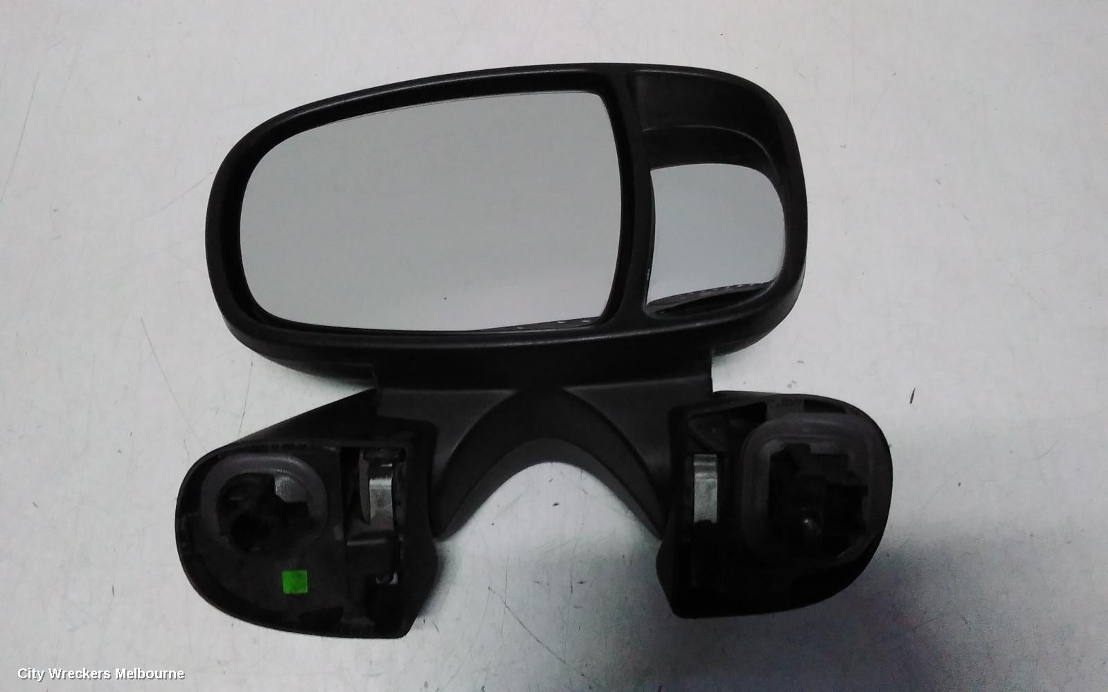 RENAULT TRAFIC RIGHT DOOR MIRROR, X82, BLACK, 01/2015 - 12/2021 - Image 3