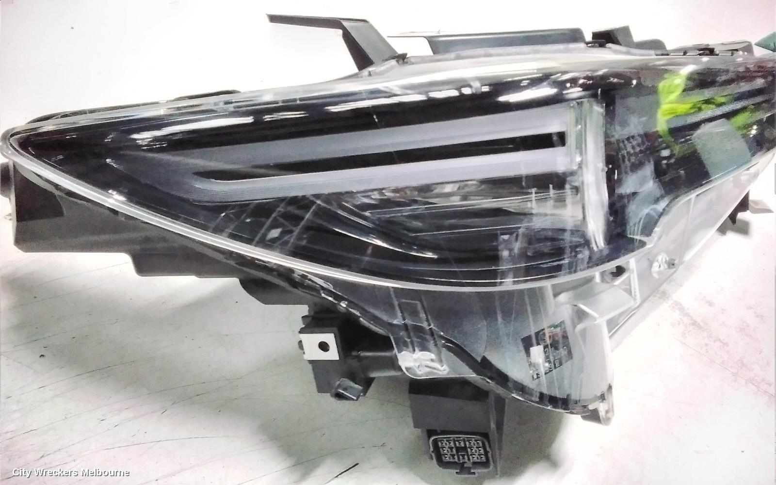 MAZDA CX5 RIGHT HEADLAMP, NON AFS, NON ADAPTIVE, NON DAYTIME RUNNING LAMP, W/ SIGNATURE LIGHTS TYPE, KF, 02/2017 - 08/2021 - Image 3
