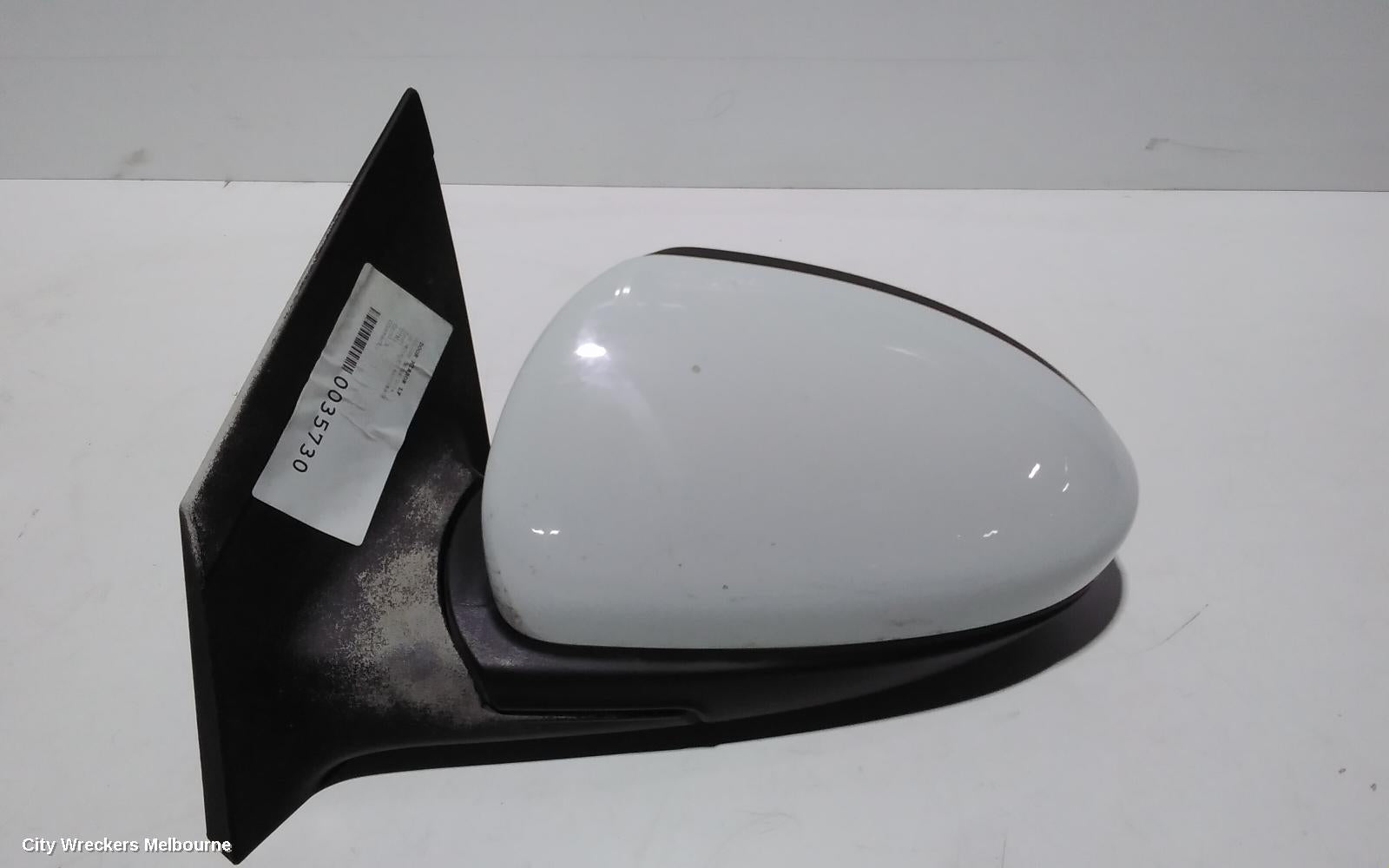 HOLDEN CRUZE LEFT DOOR MIRROR, JG-JH, NON INDICATOR TYPE, 03/2009 - 01/2017 - Image 2