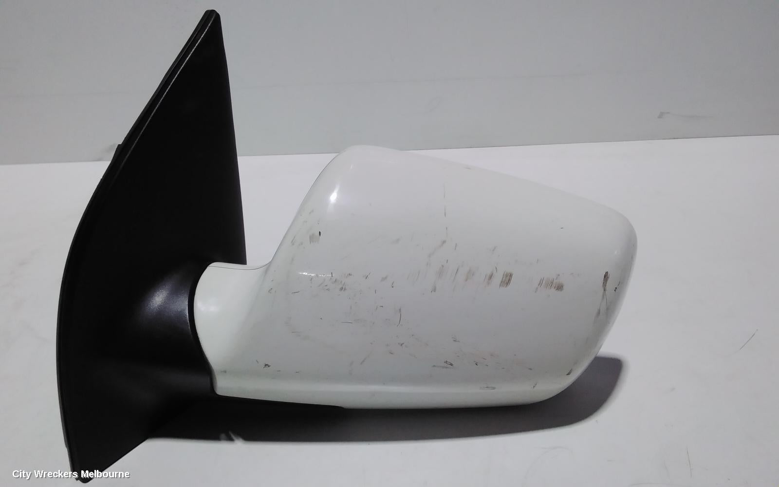 KIA CARNIVAL/GRAND CARNIVAL LEFT DOOR MIRROR, VQ, NON INDICATOR & NON HEATED TYPE, 12/2005 - 05/2011 - Image 1