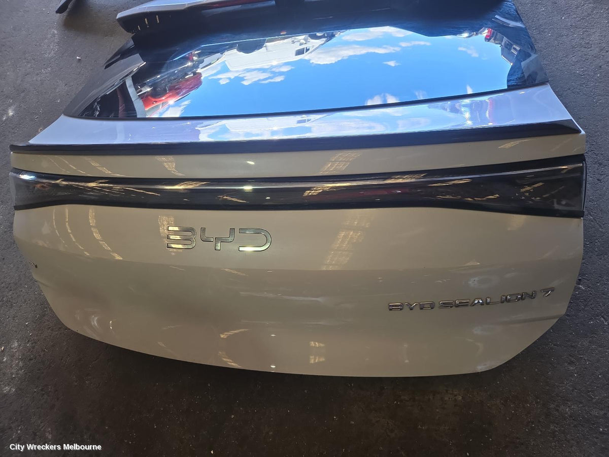 BYD SEALION 7 BOOTLID/TAILGATE, 1ST GEN, 05/2024 ONWARDS - Image 3