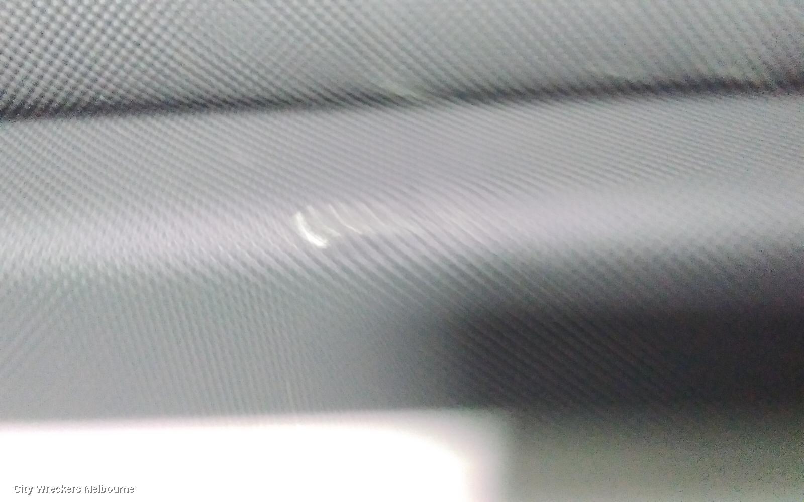 VOLKSWAGEN TRANSPORTER PARCEL SHELF CARGO BLIND, T5, 03/2010 - 06/2015 - Image 3
