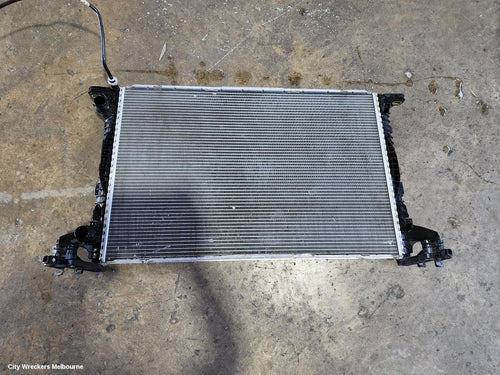 AUDI A4 RADIATOR, PRIMARY RADIATOR (CLOSEST TO ENGINE), AUTO, 1.4, PETROL, B9 8W, 10/2015 - 11/2020 - Image 2